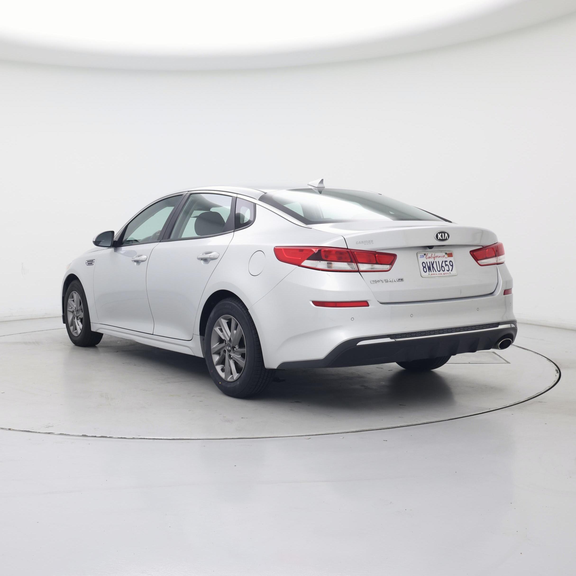 Thumbnail: 2019 Kia Optima - 2