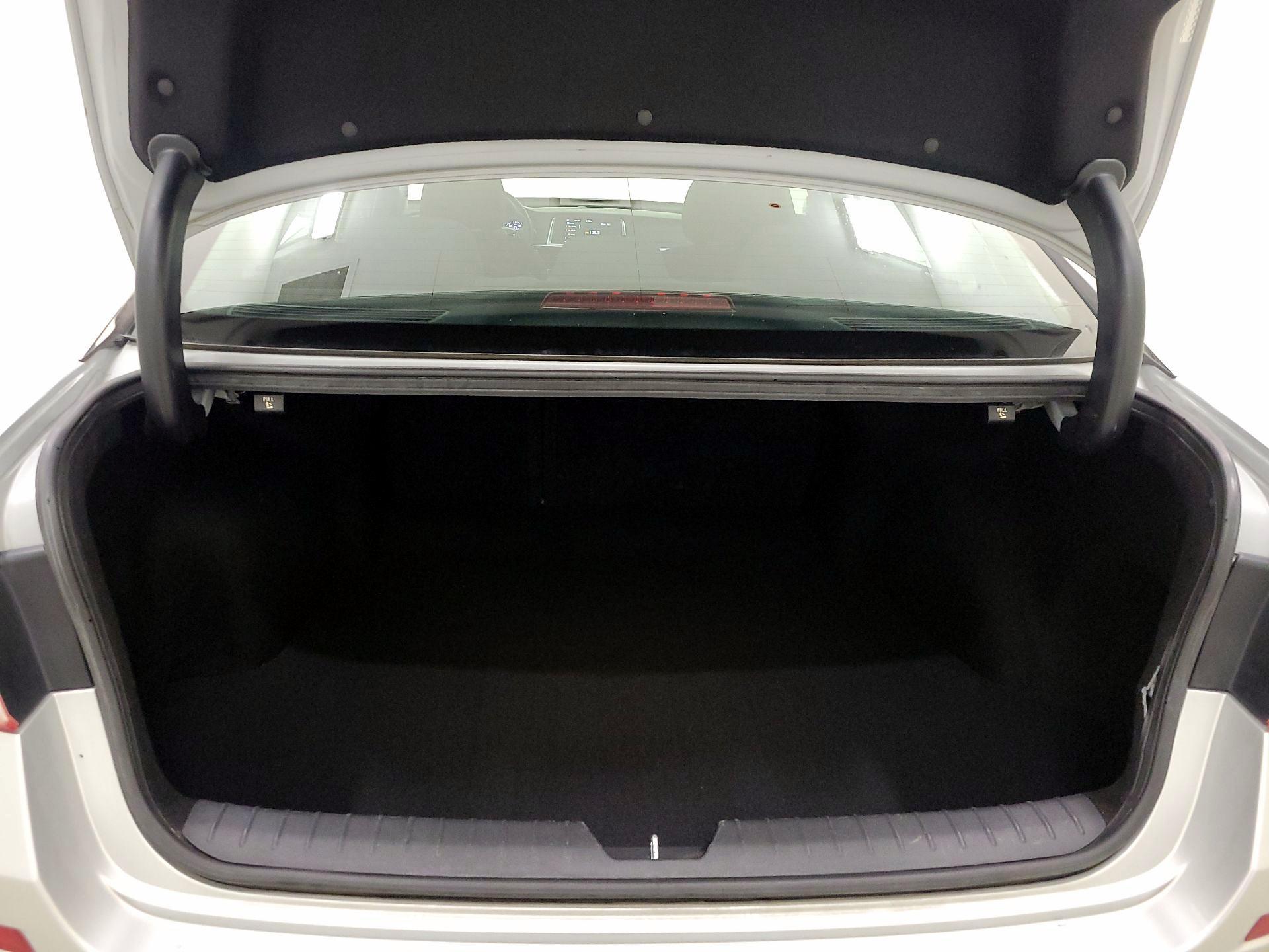 Thumbnail: 2019 Kia Optima - 20