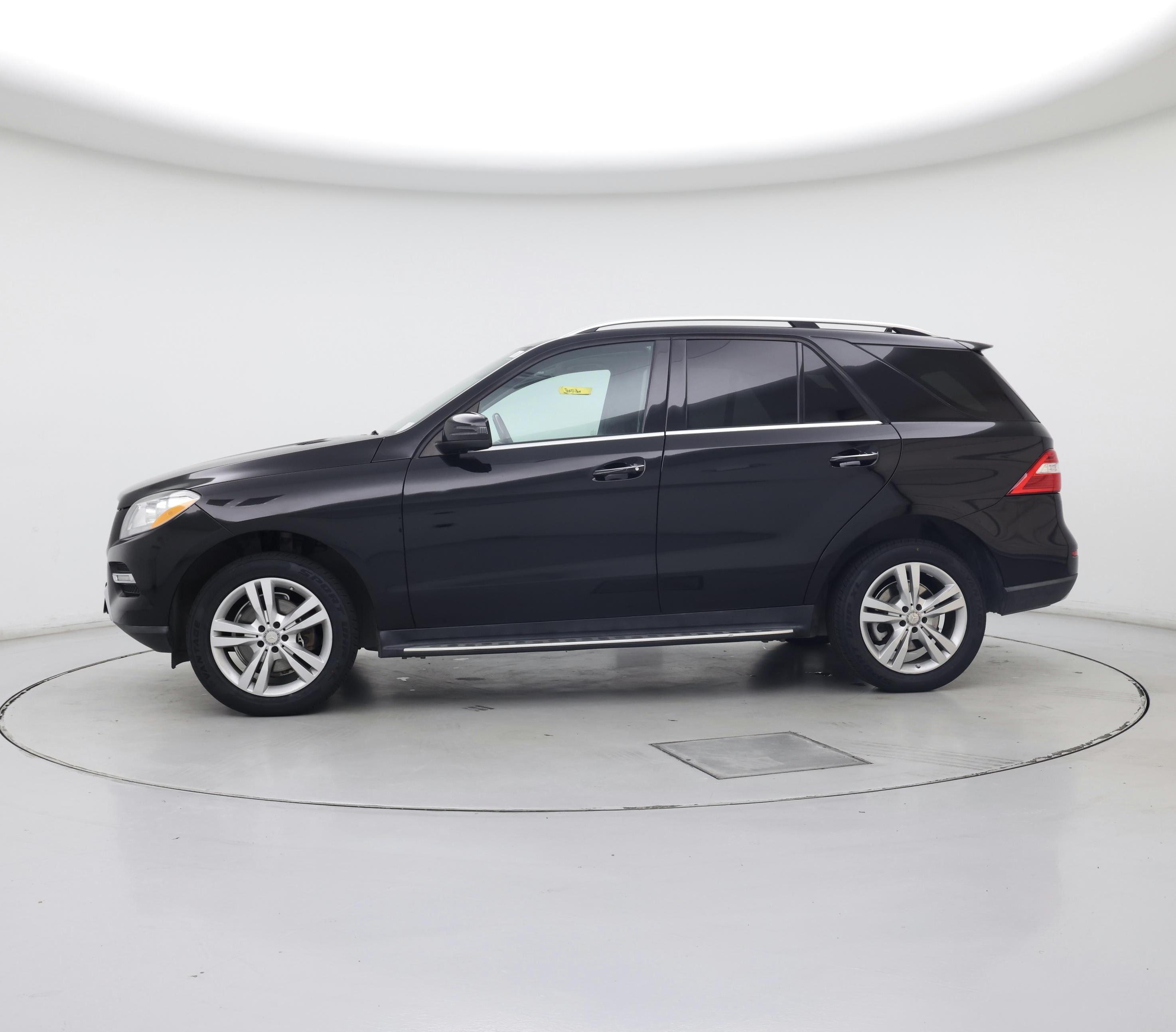 Thumbnail: 2015 Mercedes-Benz M-Class - 3