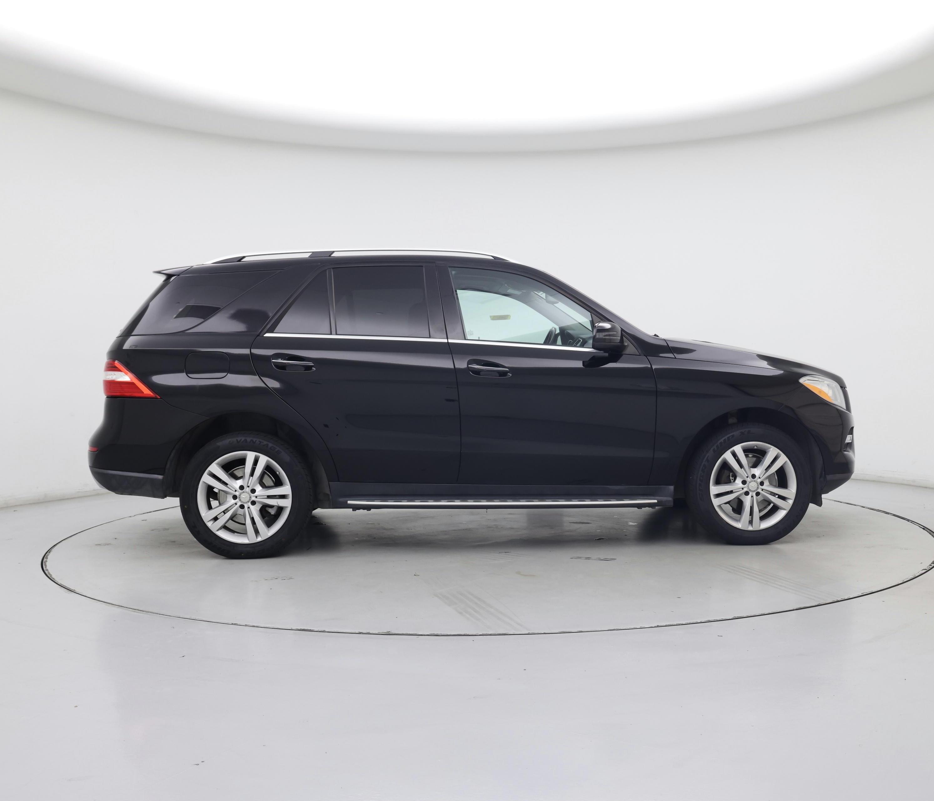 Thumbnail: 2015 Mercedes-Benz M-Class - 7