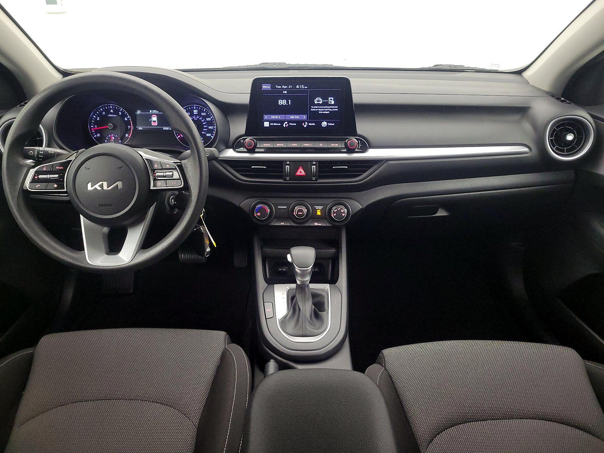 Thumbnail: 2023 Kia Forte - 8