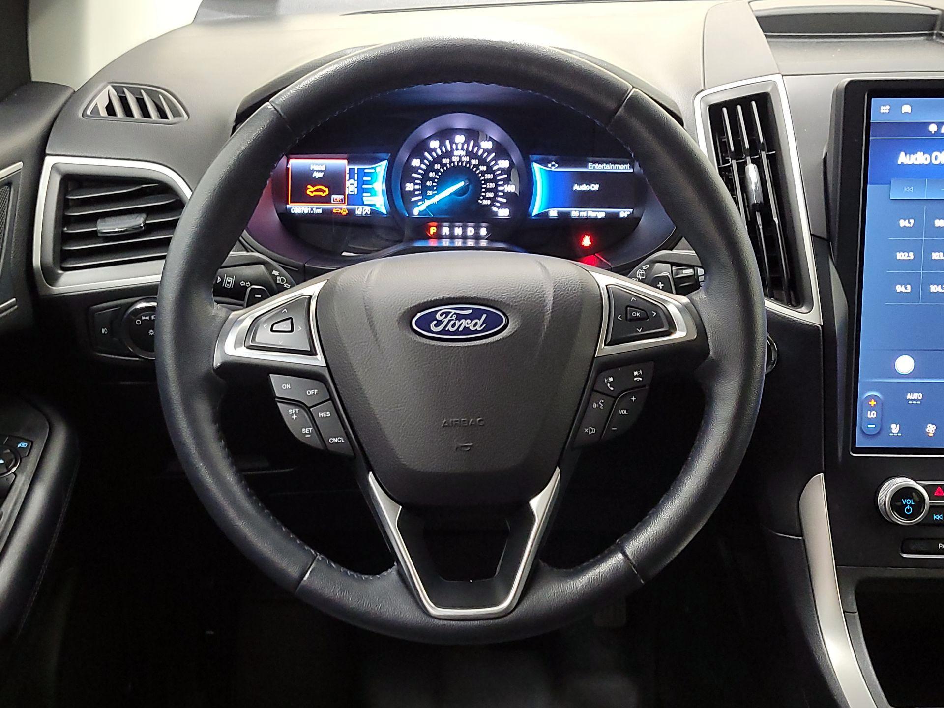 Thumbnail: 2023 Ford Edge - 10