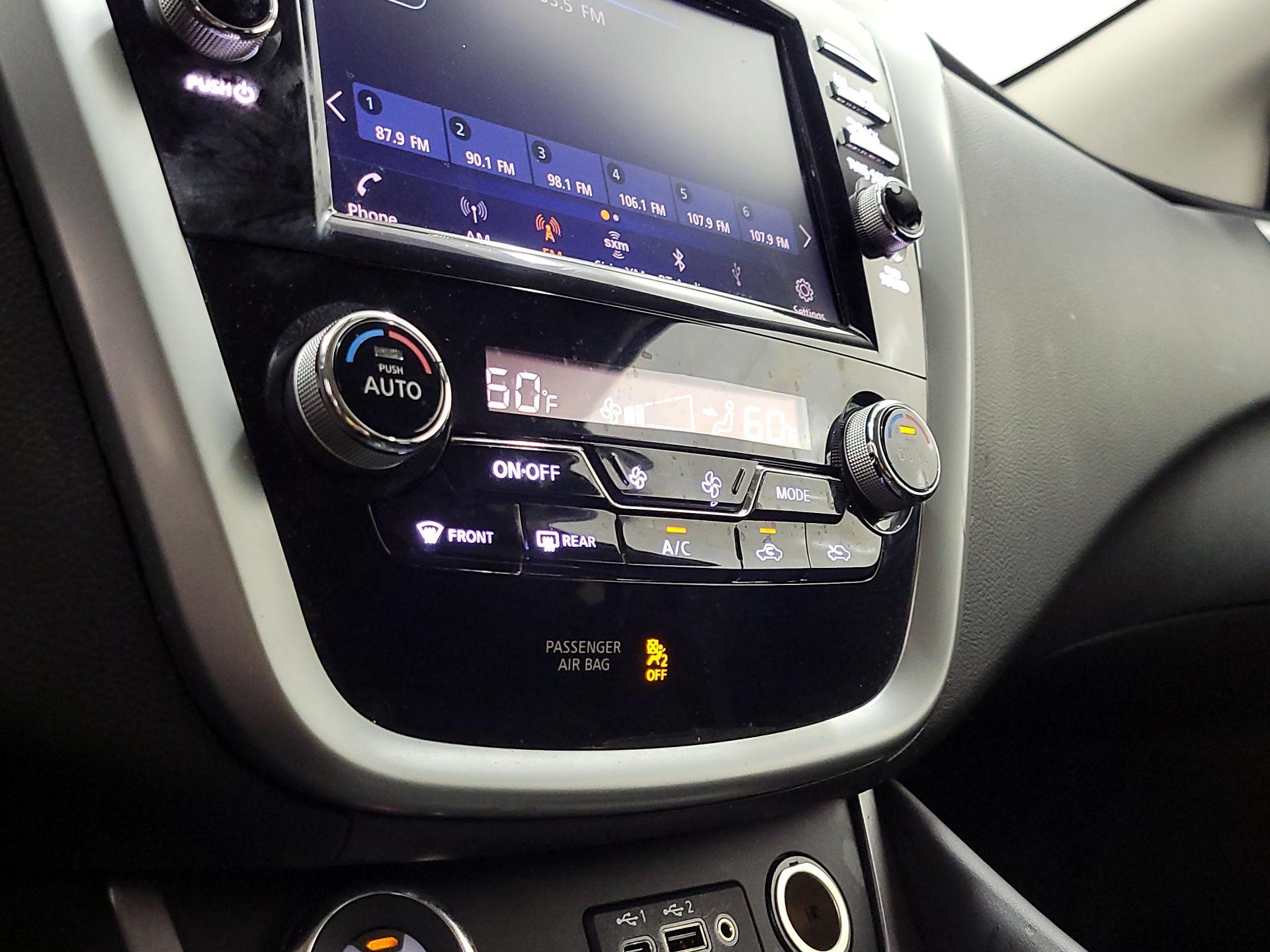 Thumbnail: 2019 Nissan Murano - 16