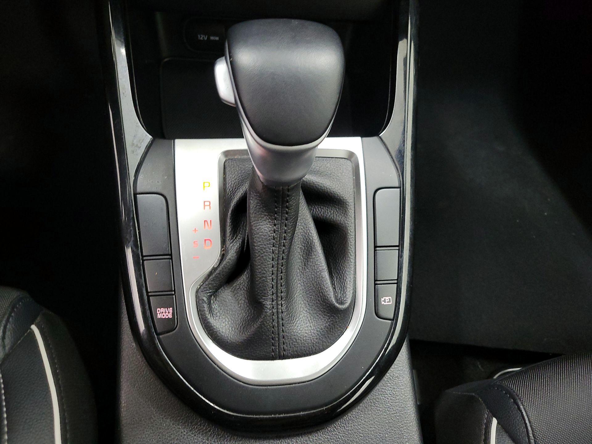 Thumbnail: 2023 Kia Forte - 18