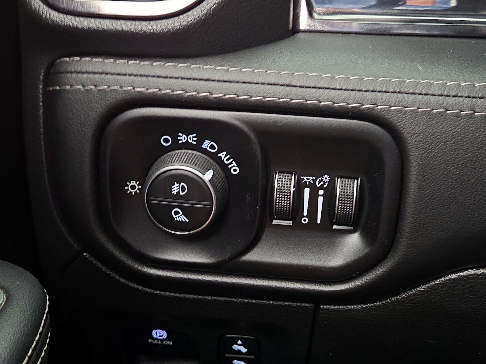 2024 RAM Ram 1500 Pickup Limited - Photo 14