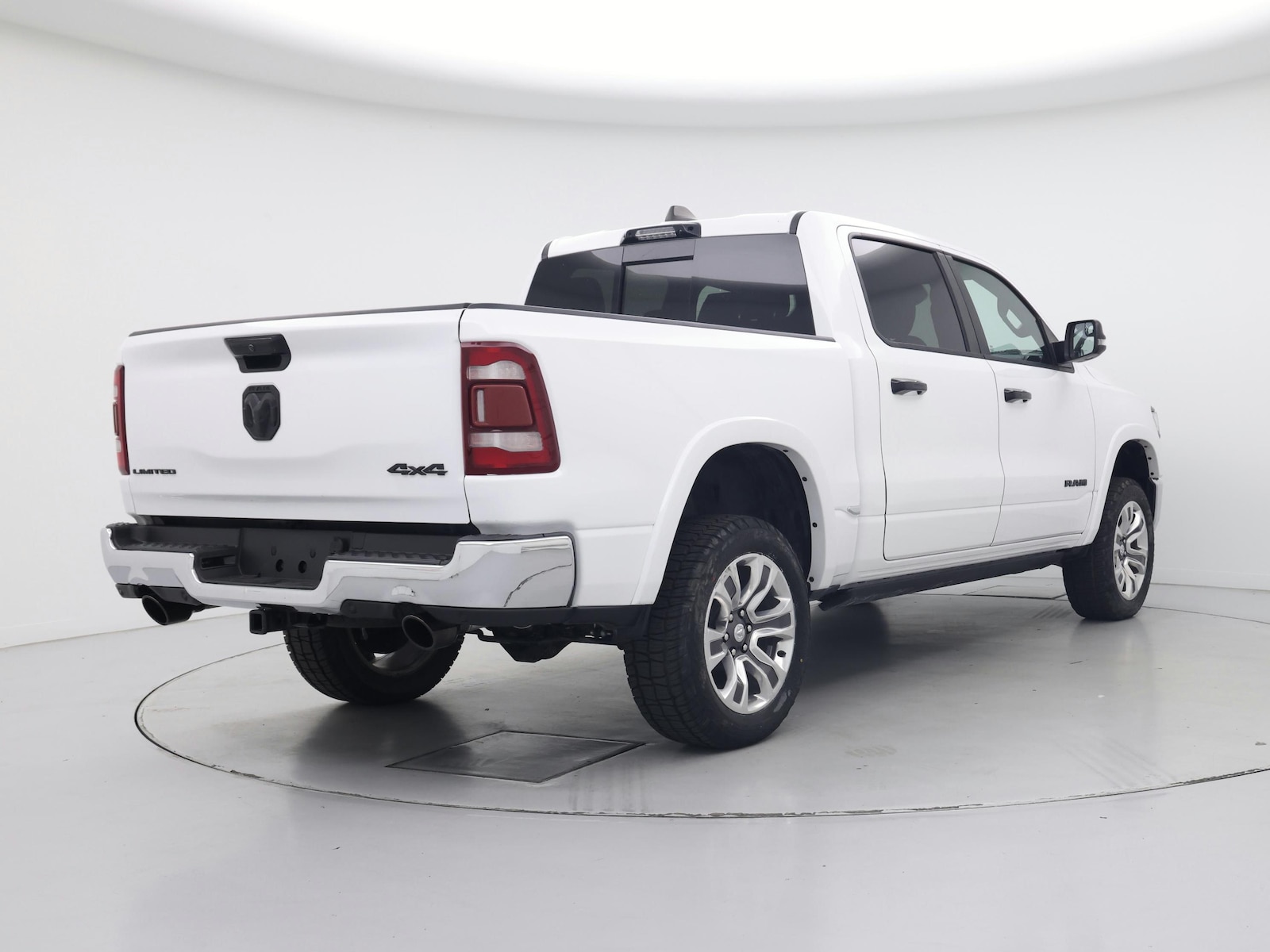 2024 RAM Ram 1500 Pickup Limited - Photo 9