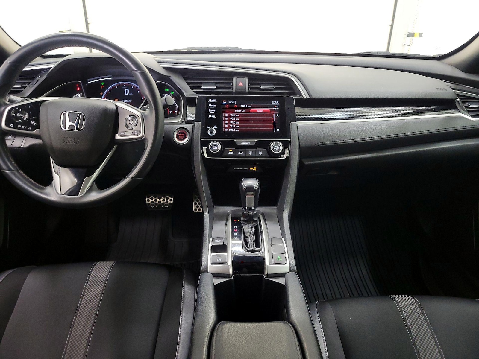 Photo 10