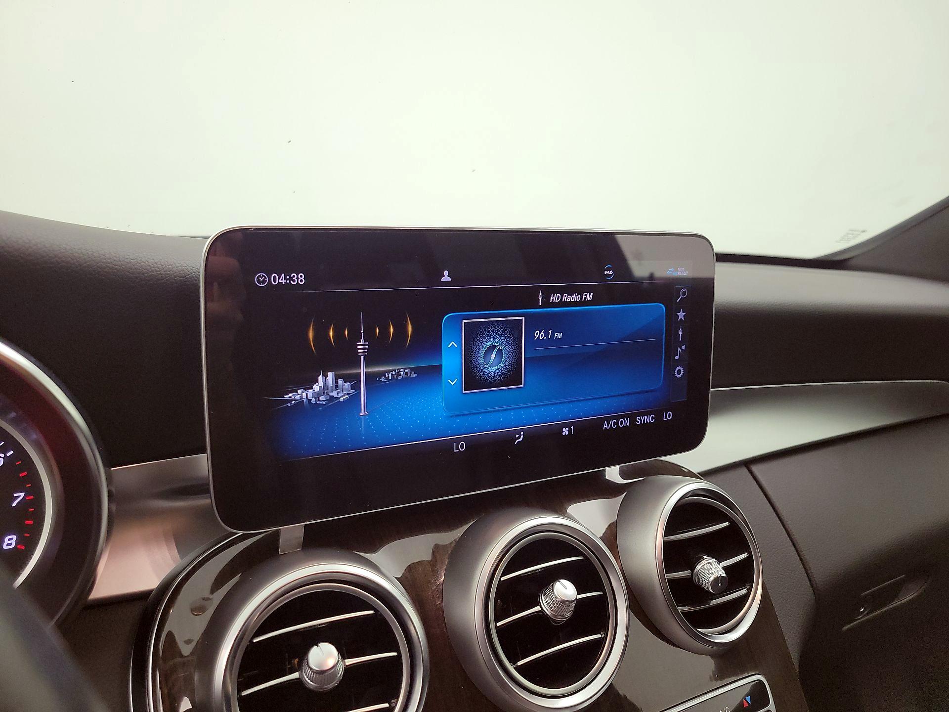 Thumbnail: 2020 Mercedes-Benz C-Class - 15