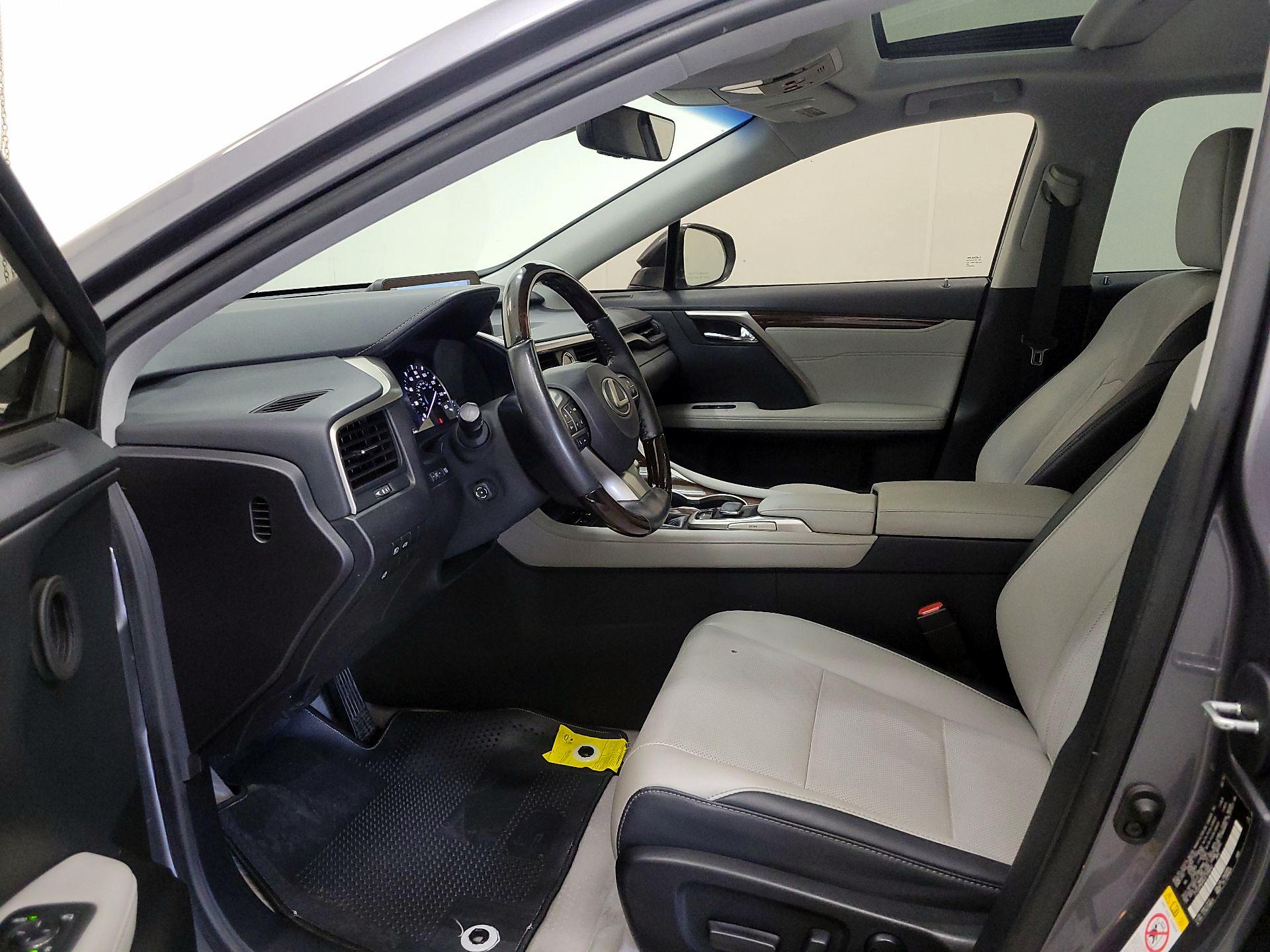 Thumbnail: 2018 Lexus RX - 11