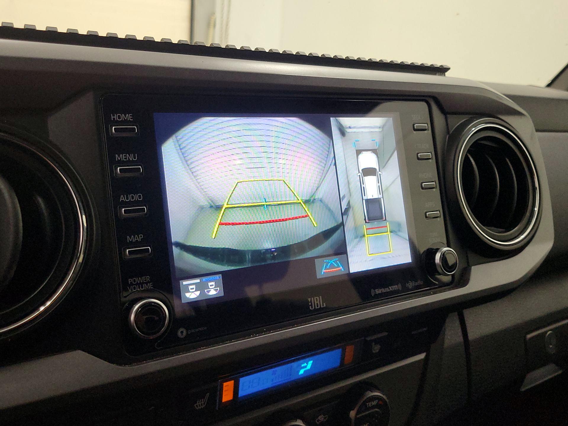 Thumbnail: 2021 Toyota Tacoma - 15