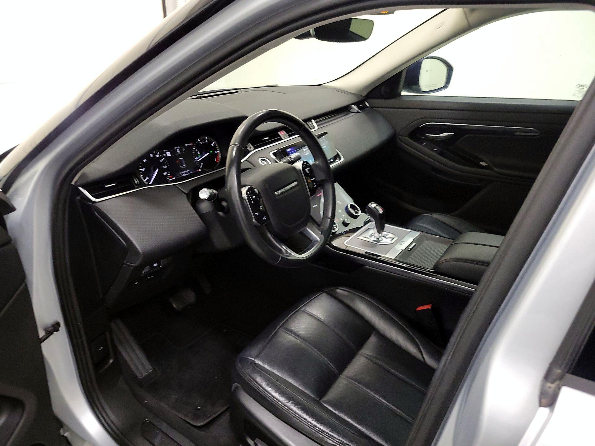 Thumbnail: 2020 Land Rover Range Rover Evoque - 11