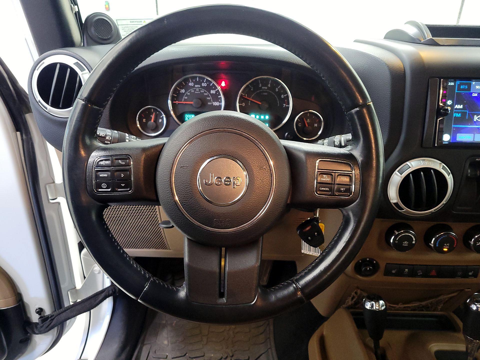 Thumbnail: 2014 Jeep Wrangler - 10