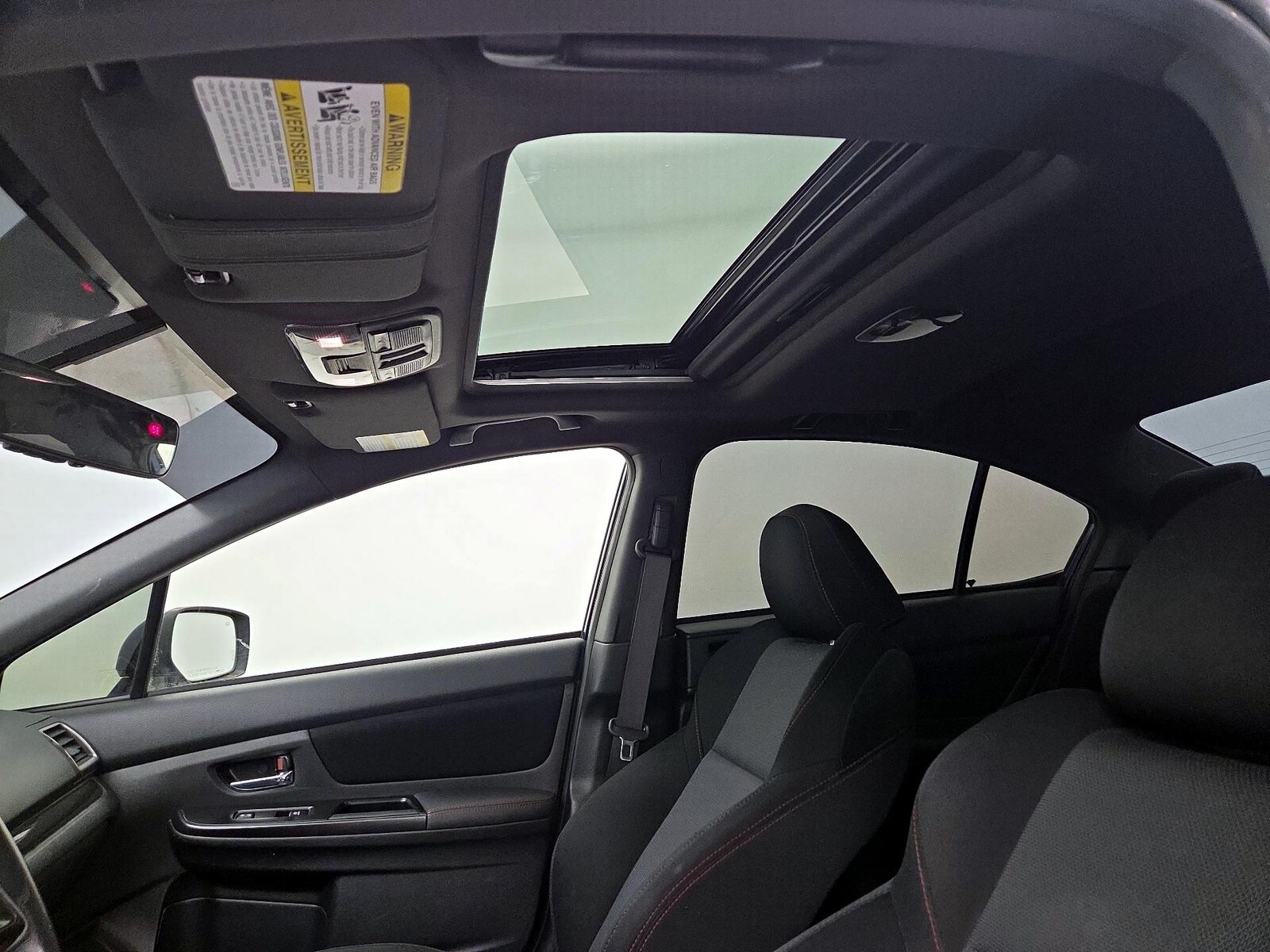 Sunroof(s) & Overhead Airbags