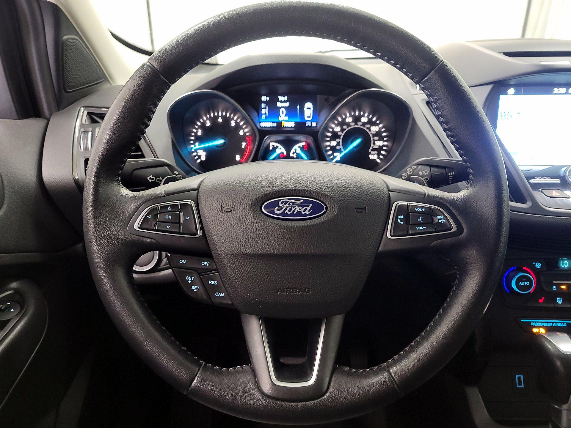 Thumbnail: 2017 Ford Escape - 10