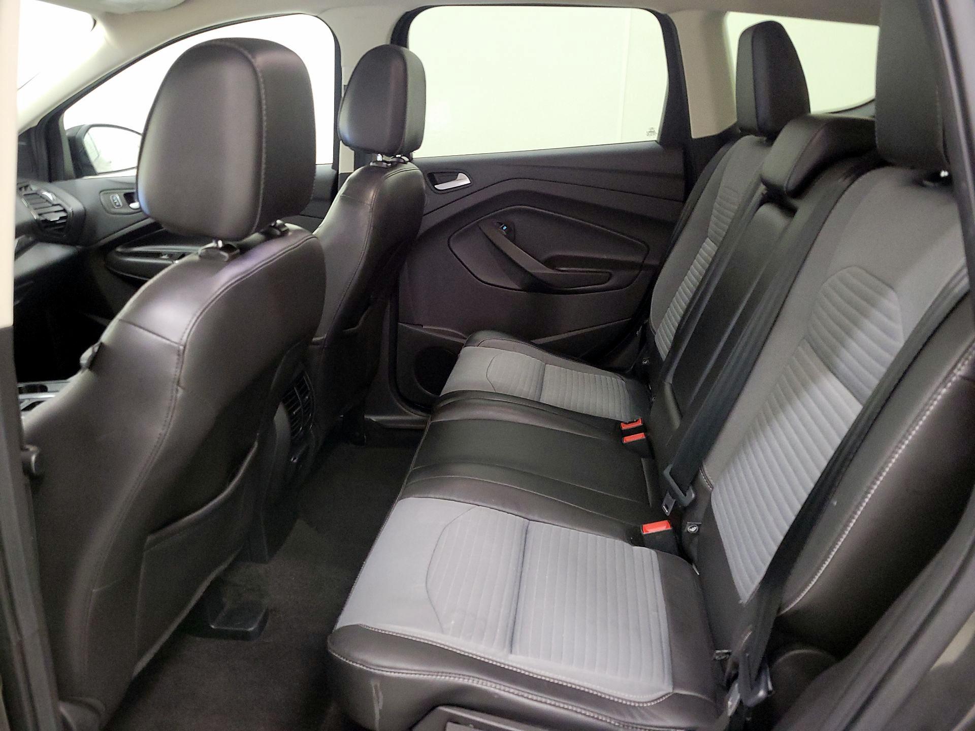 Thumbnail: 2017 Ford Escape - 20