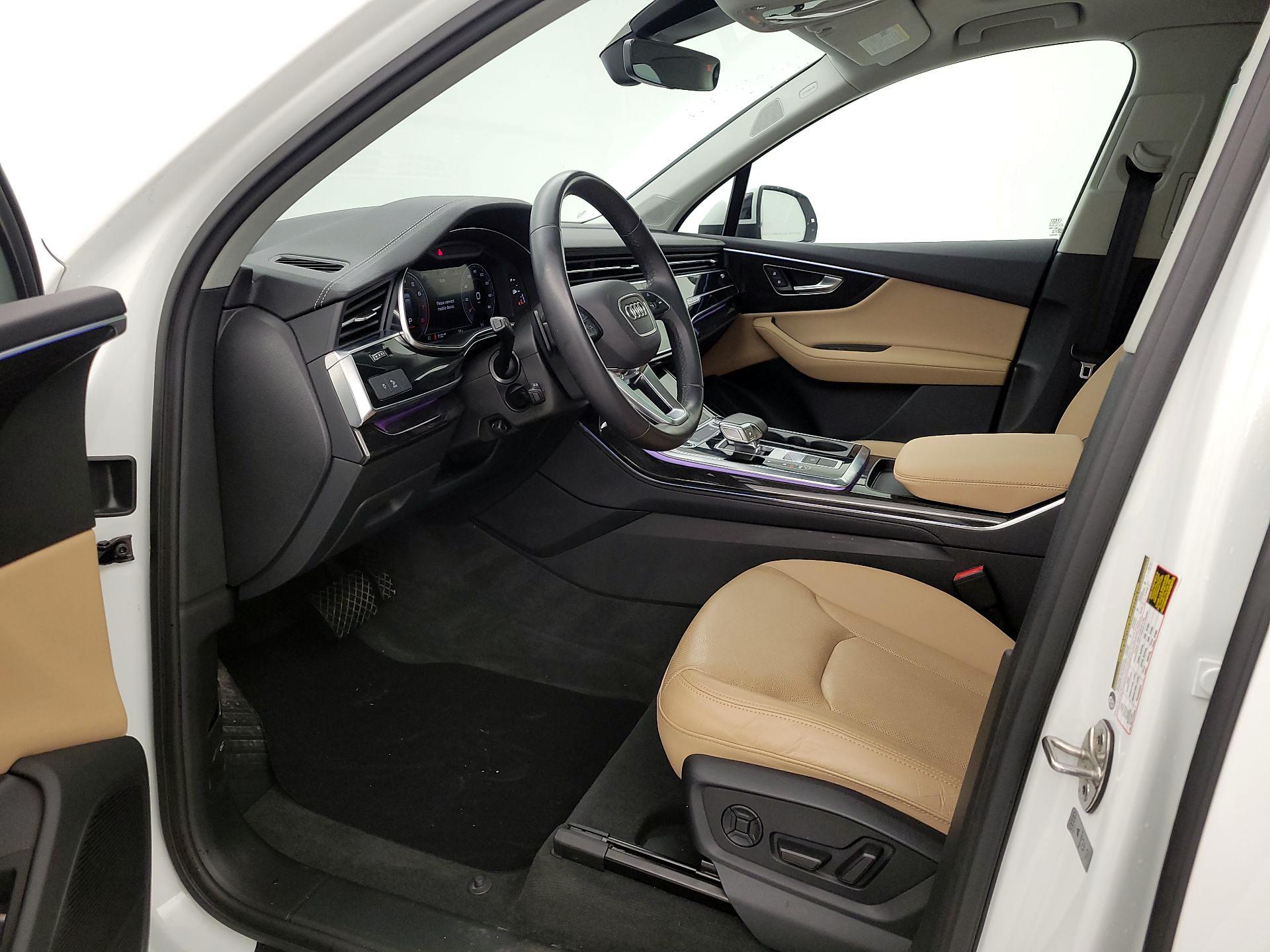 Thumbnail: 2023 Audi Q7 - 11