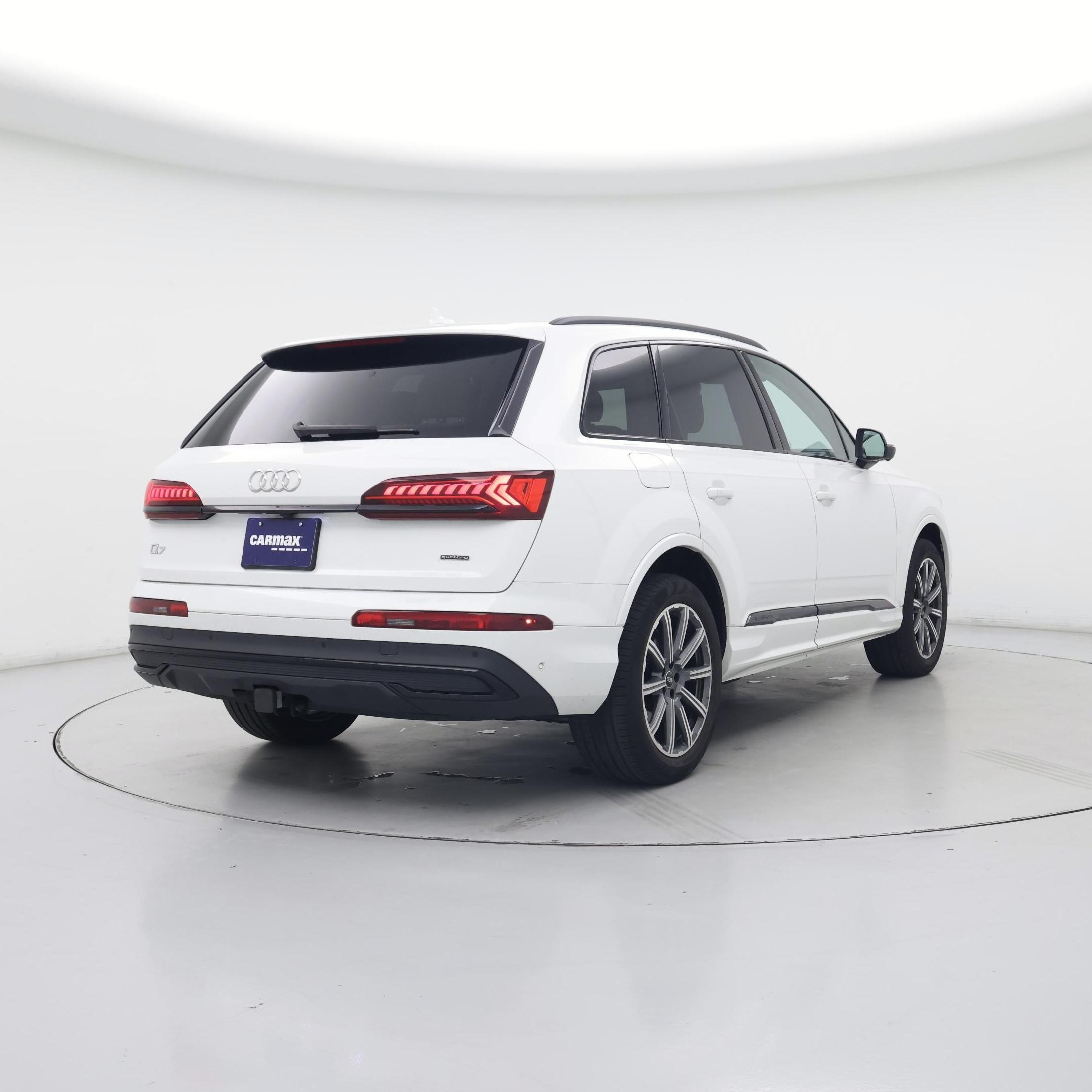 Thumbnail: 2023 Audi Q7 - 8