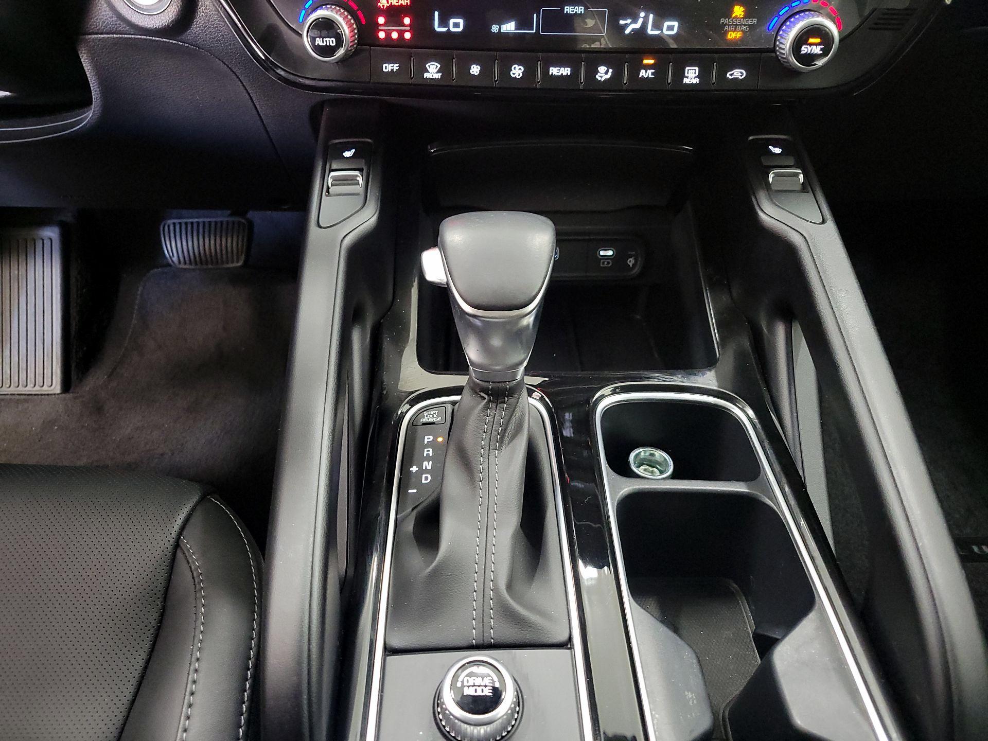 Thumbnail: 2024 Kia Telluride - 18