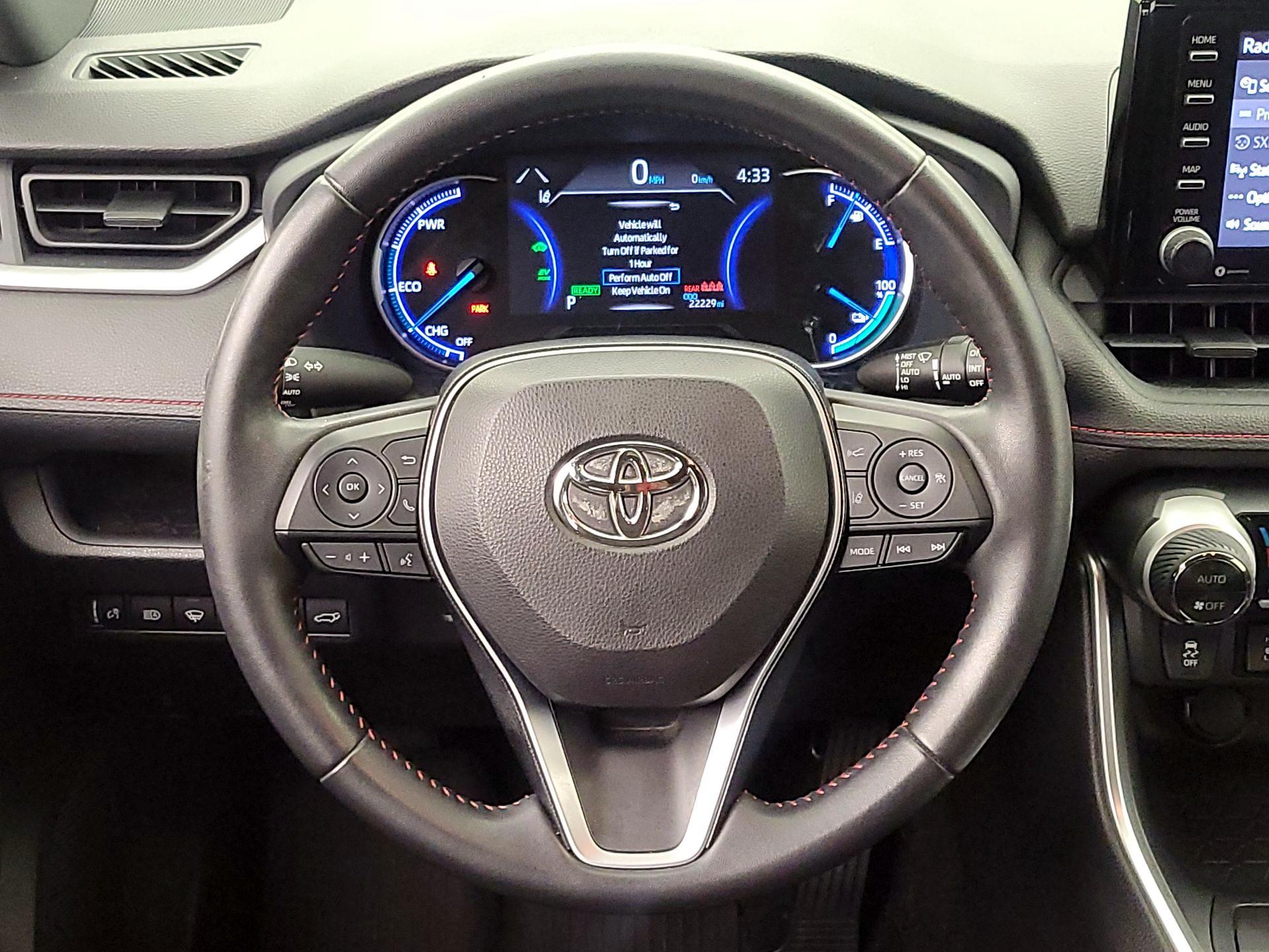Thumbnail: 2021 Toyota RAV4 - 10