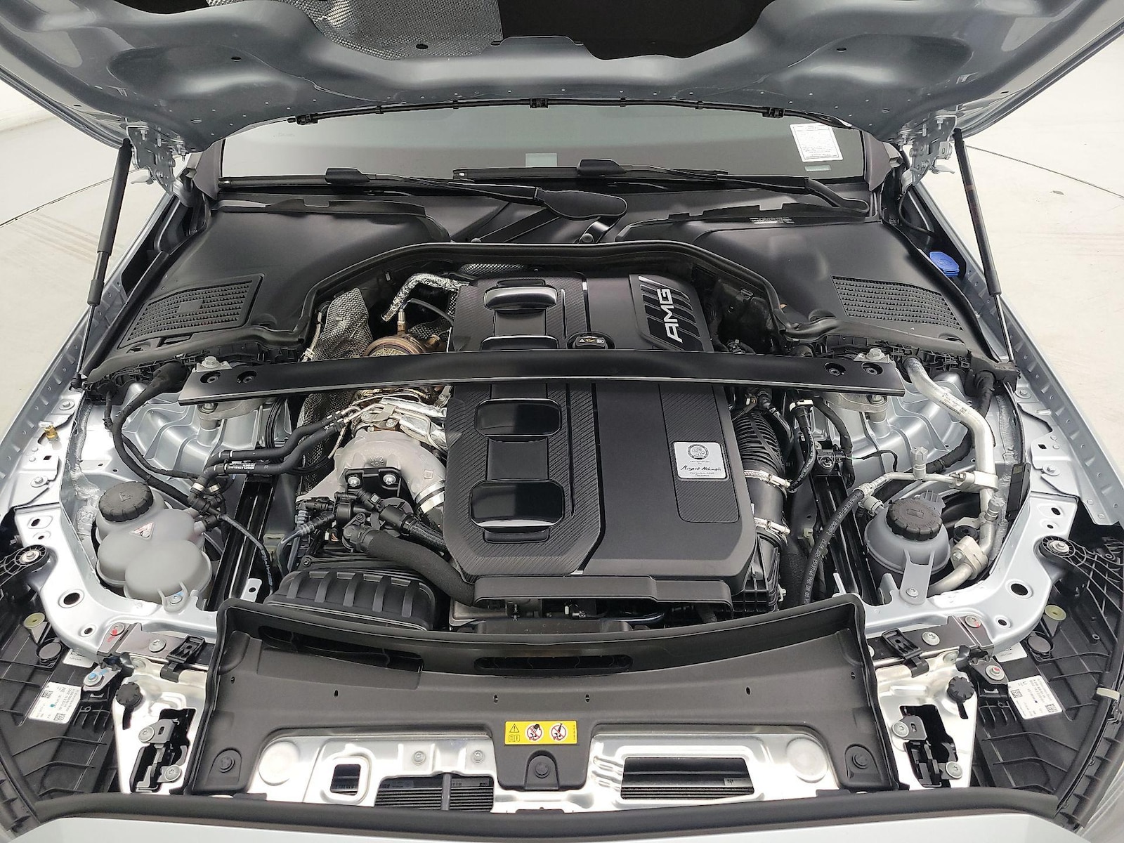 2025 Mercedes-Benz C-Class Sedan AMG C43 - Photo 23