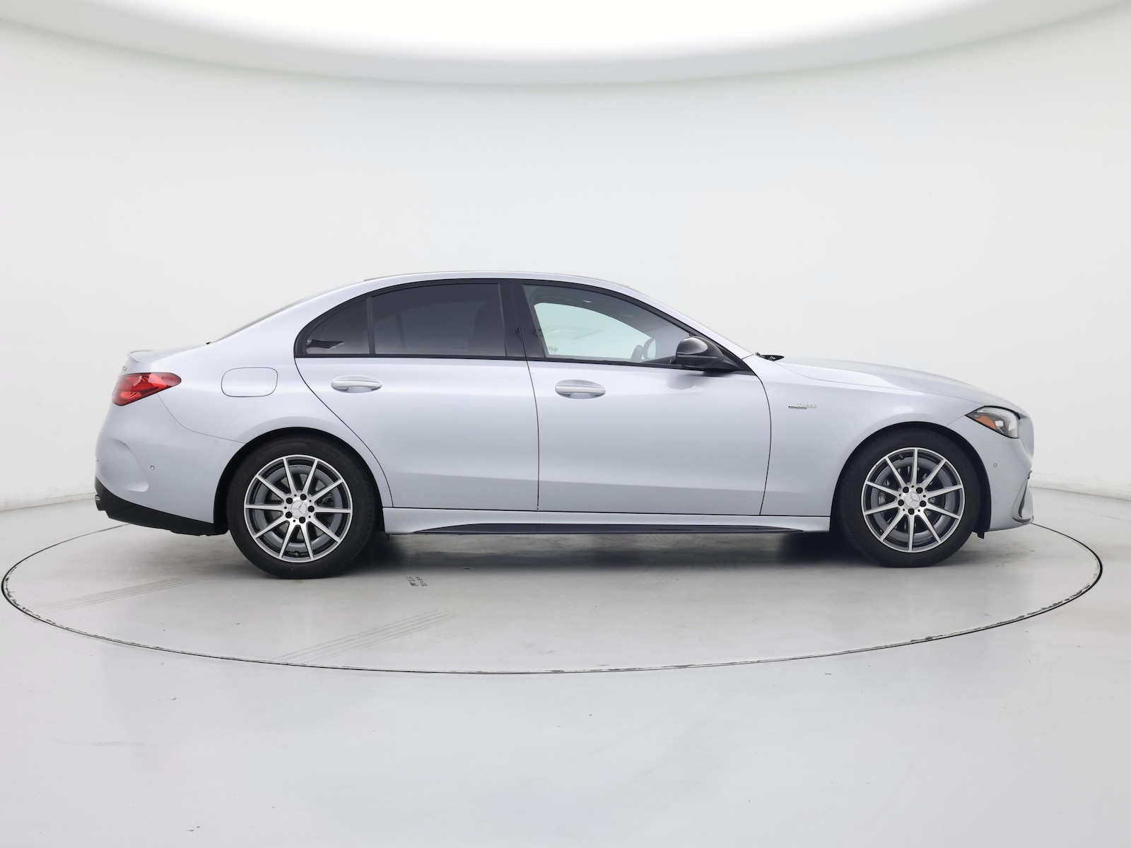 2025 Mercedes-Benz C-Class Sedan AMG C43 - Photo 8