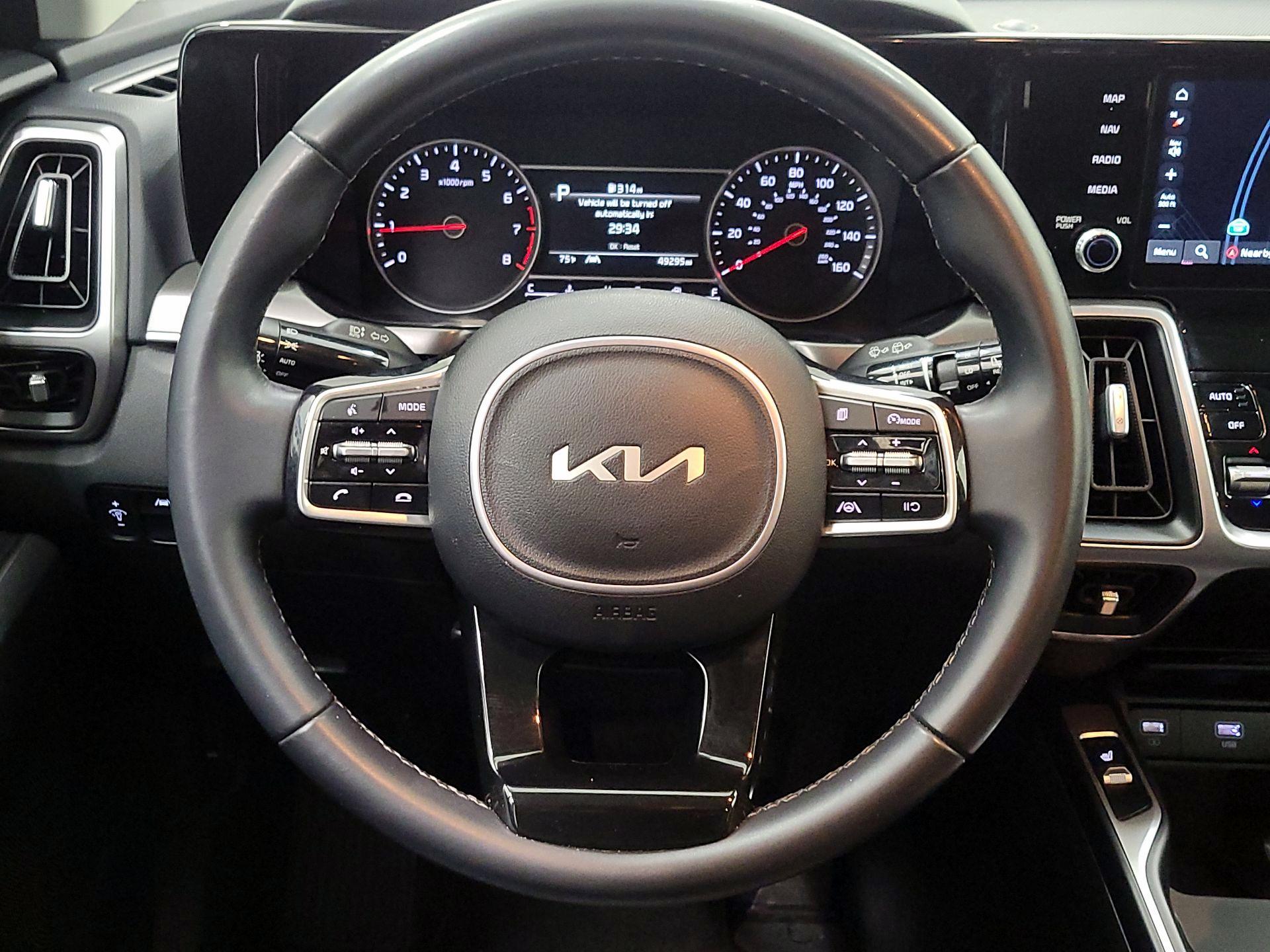 Thumbnail: 2023 Kia Sorento - 10