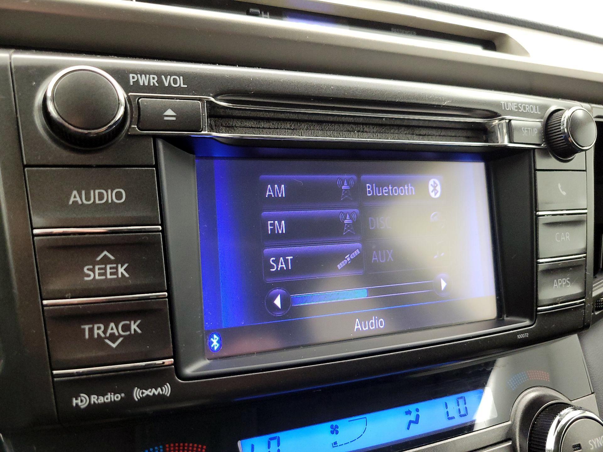 Thumbnail: 2013 Toyota RAV4 - 15