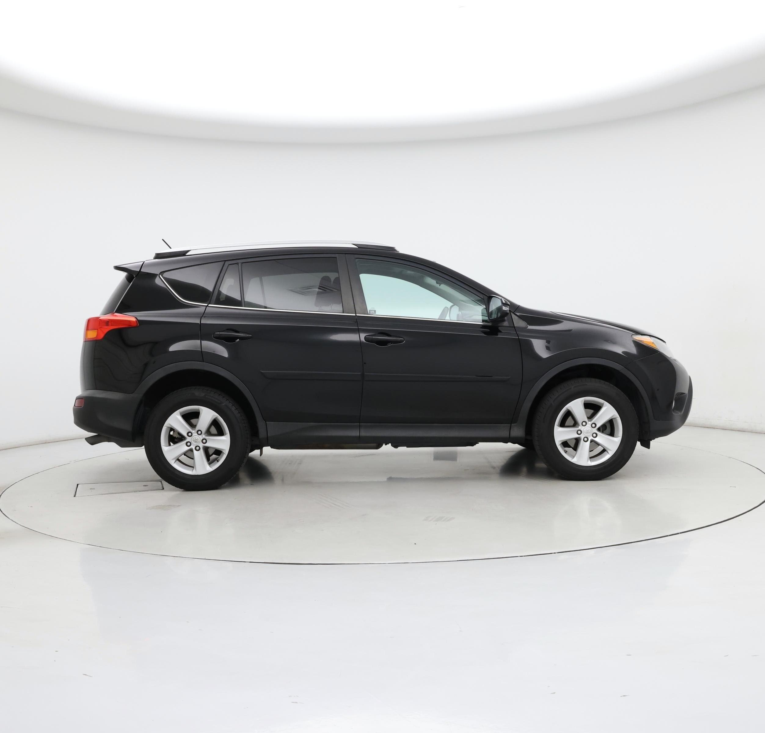 Thumbnail: 2013 Toyota RAV4 - 7
