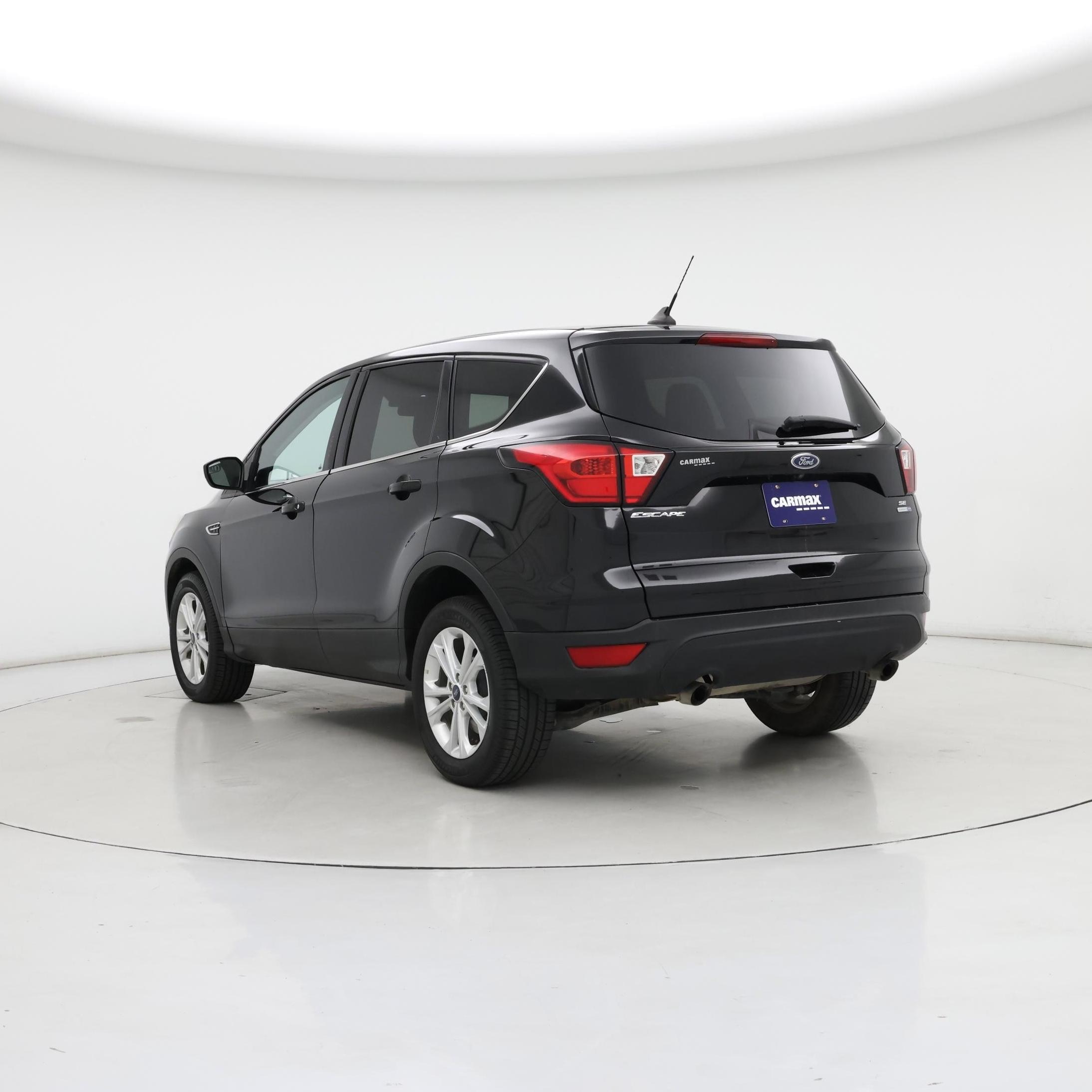 Thumbnail: 2019 Ford Escape - 2