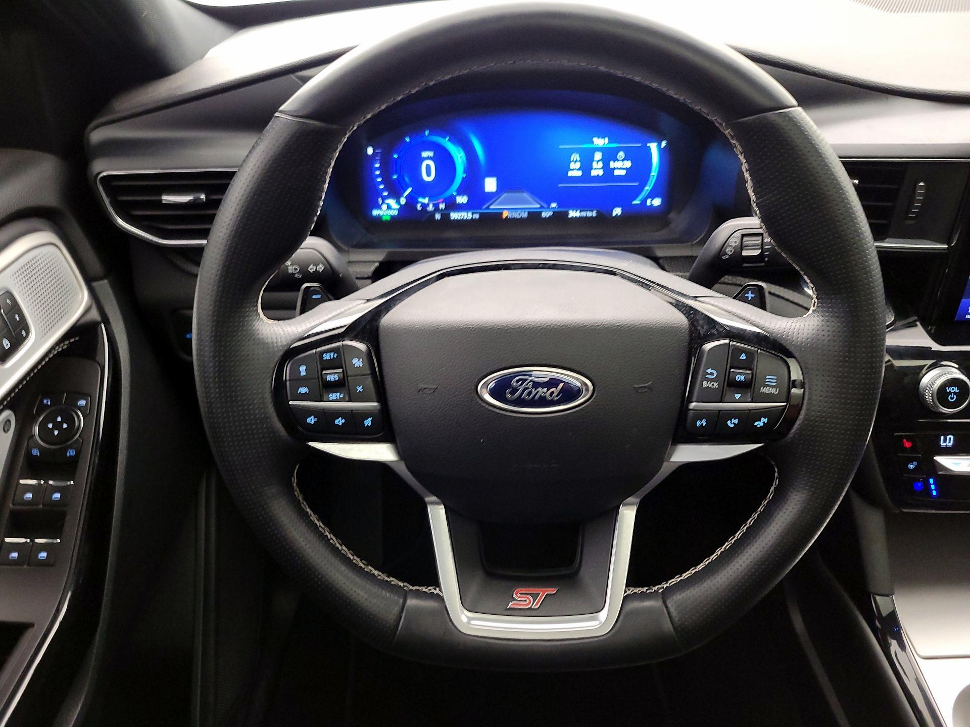 Thumbnail: 2021 Ford Explorer - 10