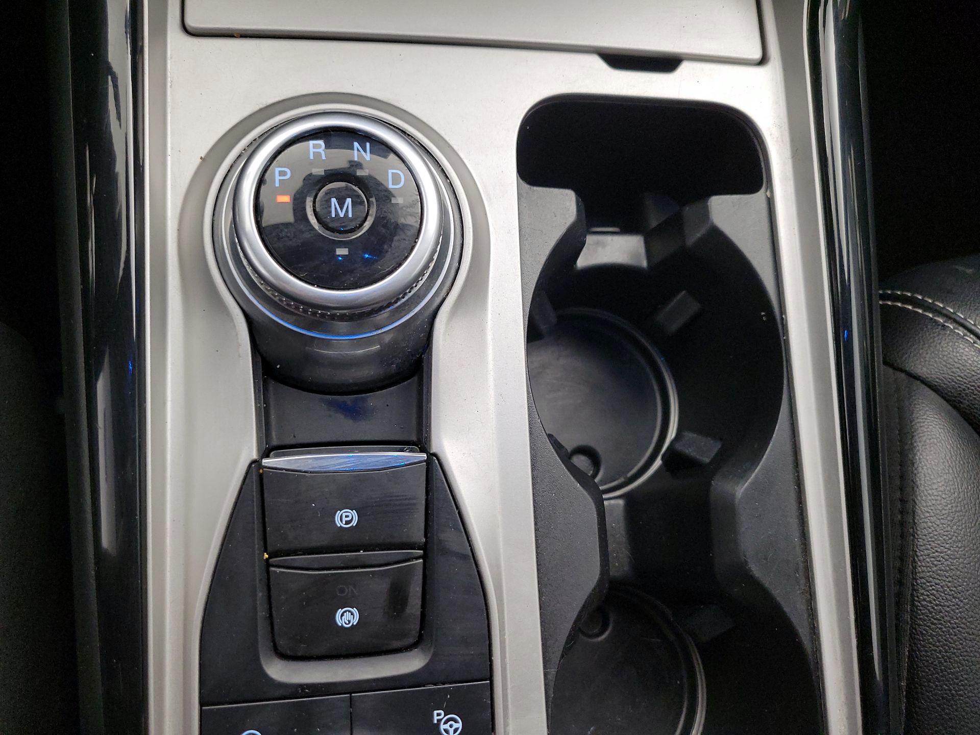 Thumbnail: 2021 Ford Explorer - 18