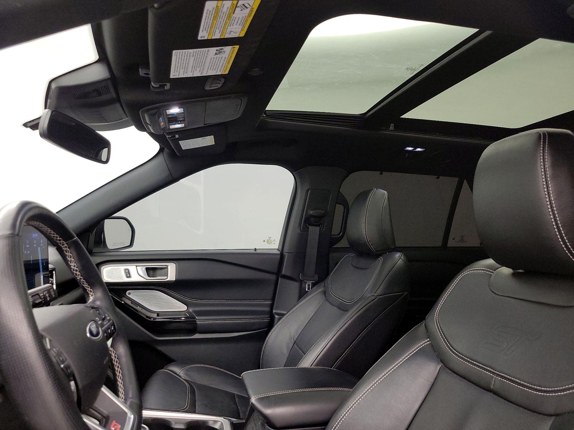 Thumbnail: 2021 Ford Explorer - 20