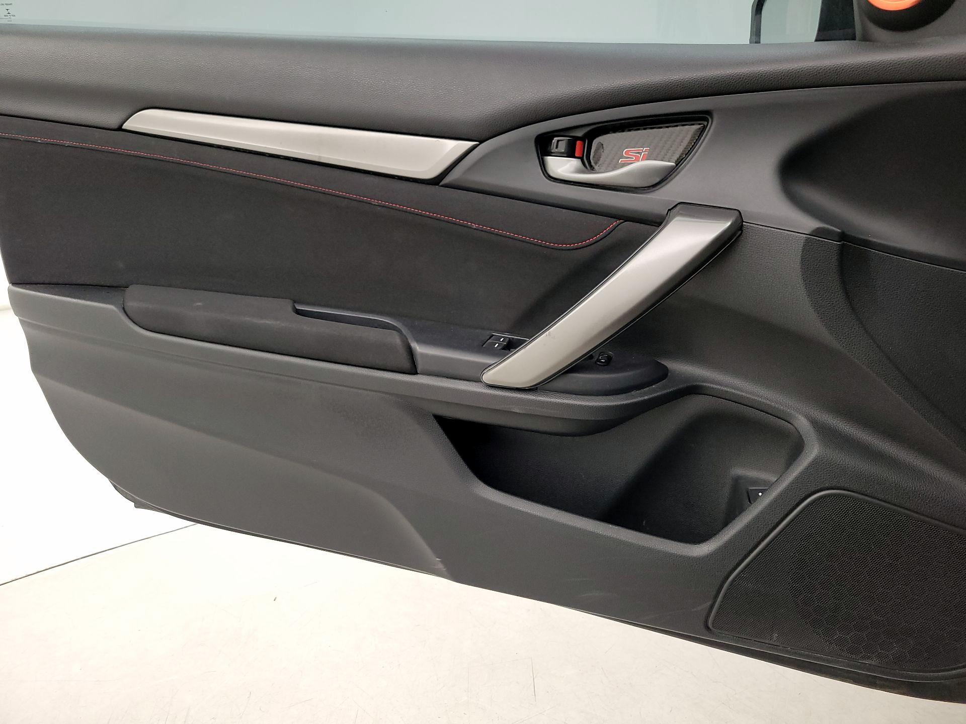 Thumbnail: 2017 Honda Civic - 12