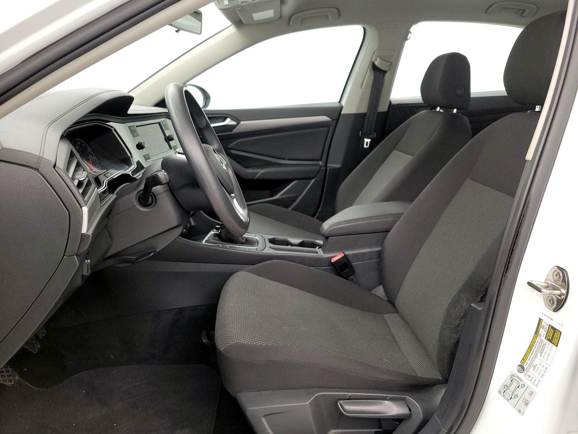 Thumbnail: 2019 Volkswagen Jetta - 11