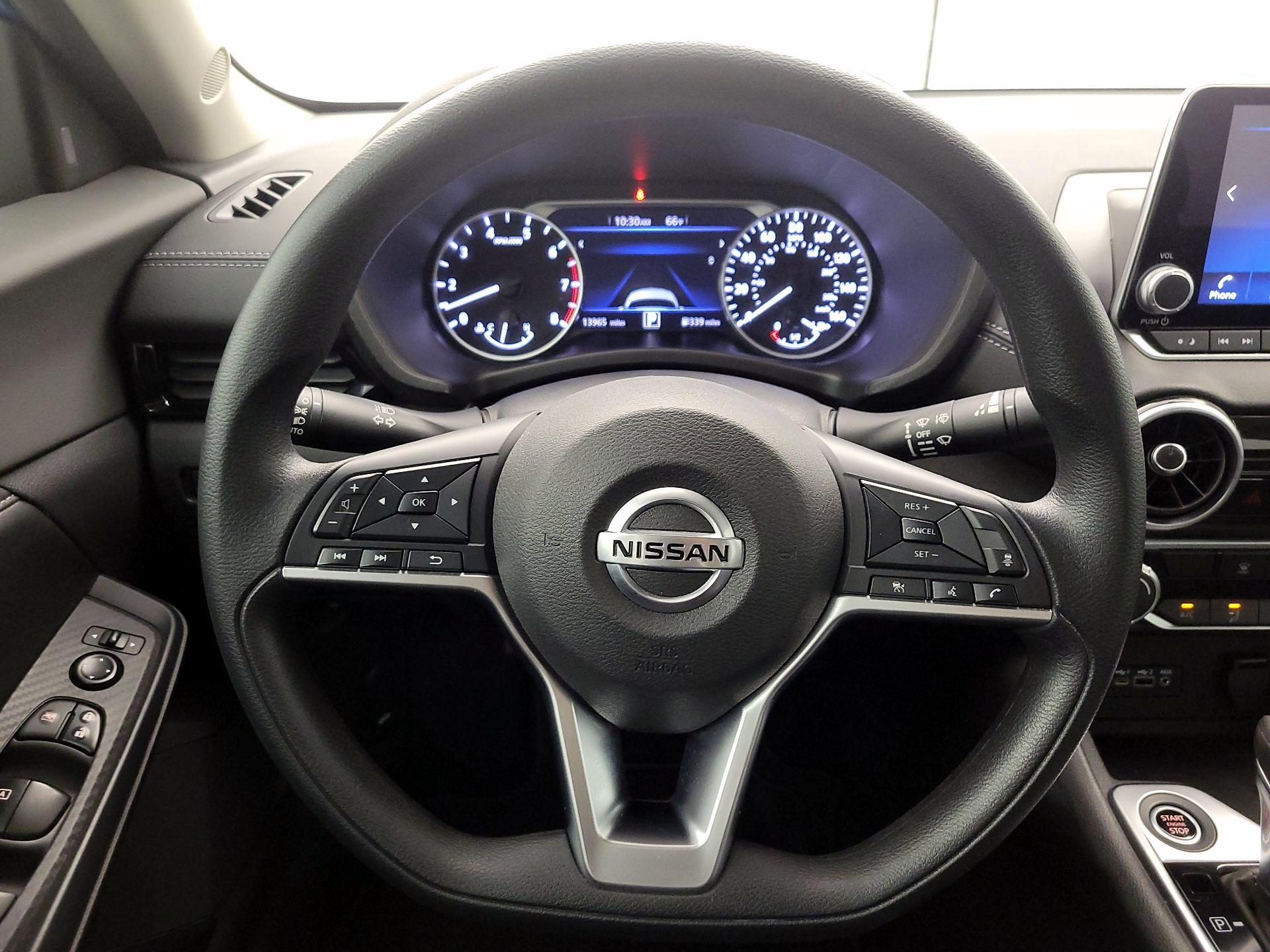 Thumbnail: 2023 Nissan Sentra - 10