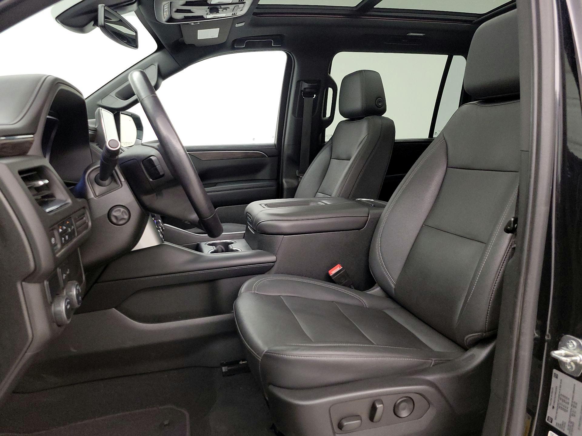 Thumbnail: 2022 Chevrolet Suburban - 11
