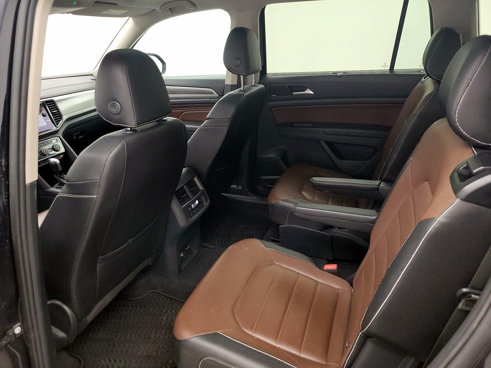 Thumbnail: 2021 Volkswagen Atlas - 20