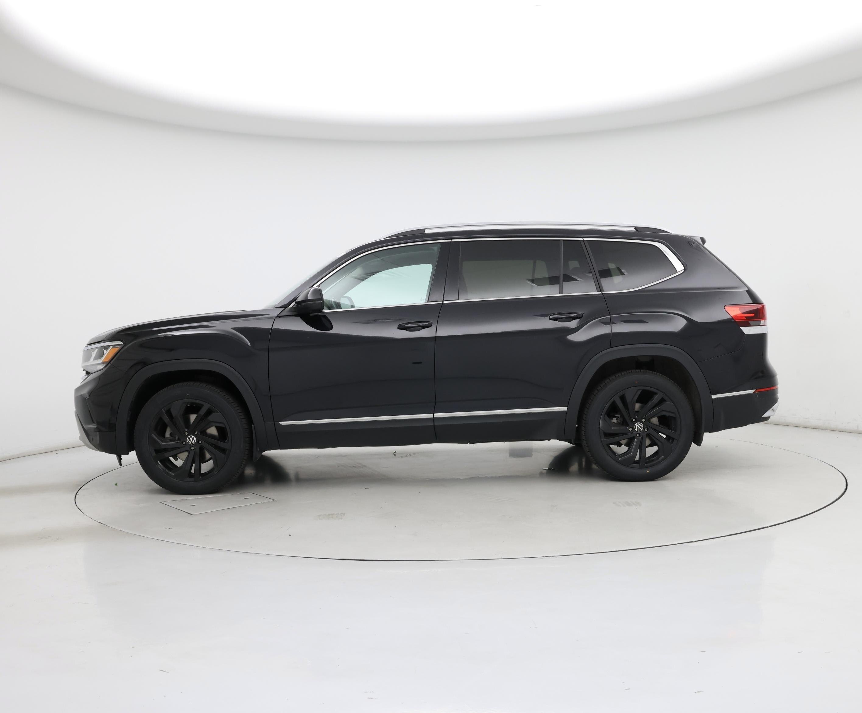 Thumbnail: 2021 Volkswagen Atlas - 3