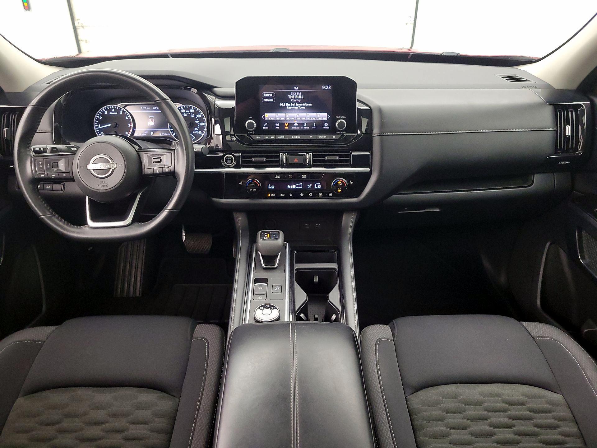 Thumbnail: 2022 Nissan Pathfinder - 9