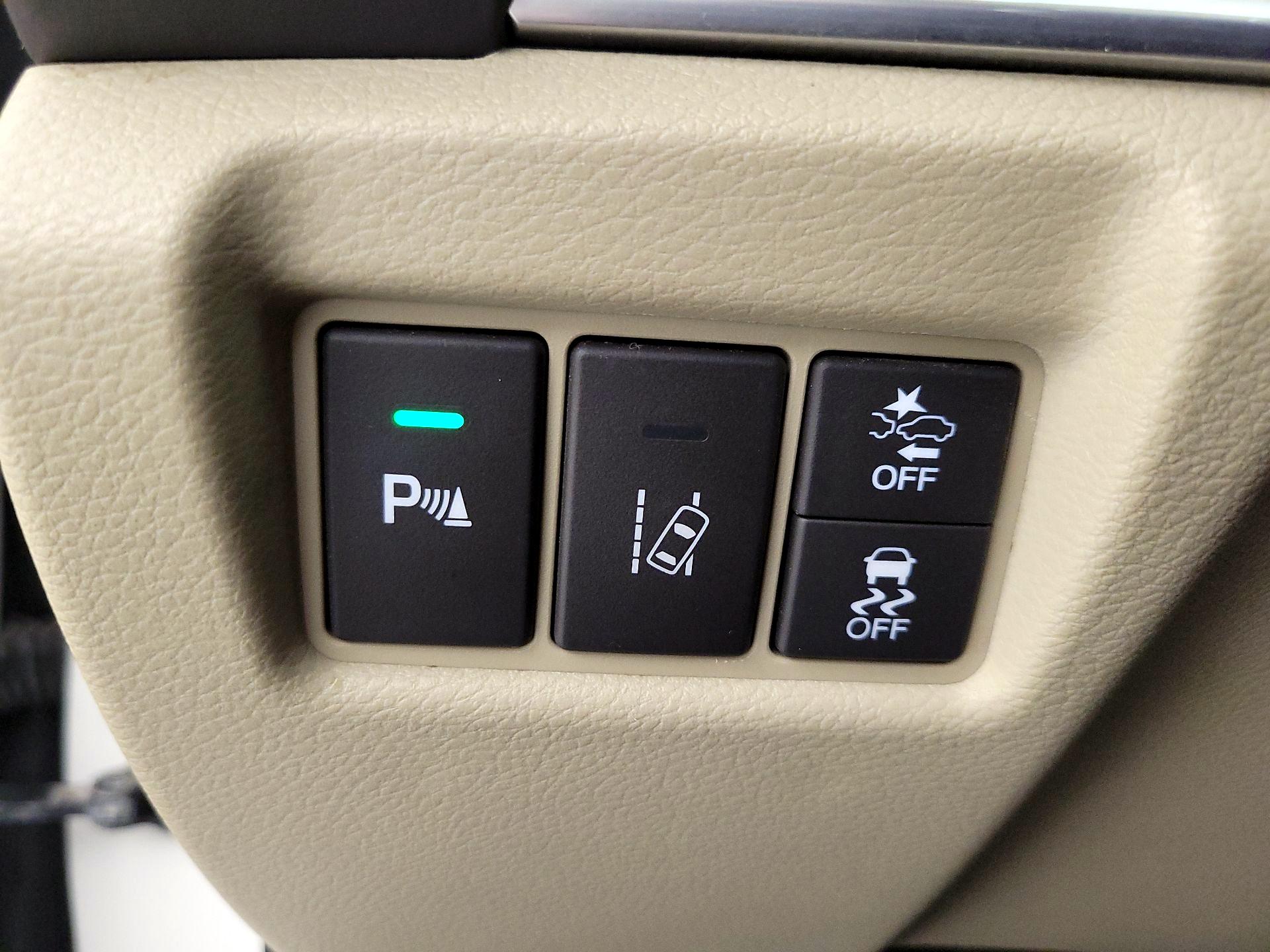 Thumbnail: 2016 Acura MDX - 13