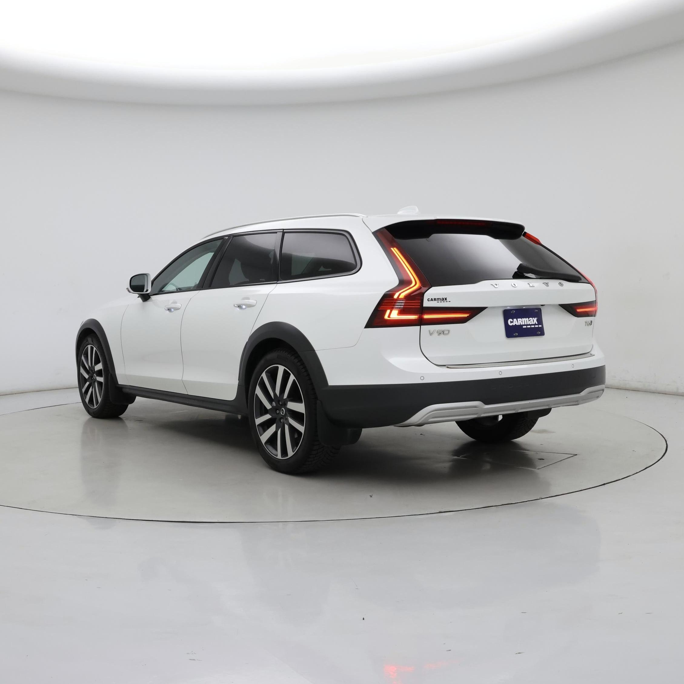 Thumbnail: 2021 Volvo S90 - 2