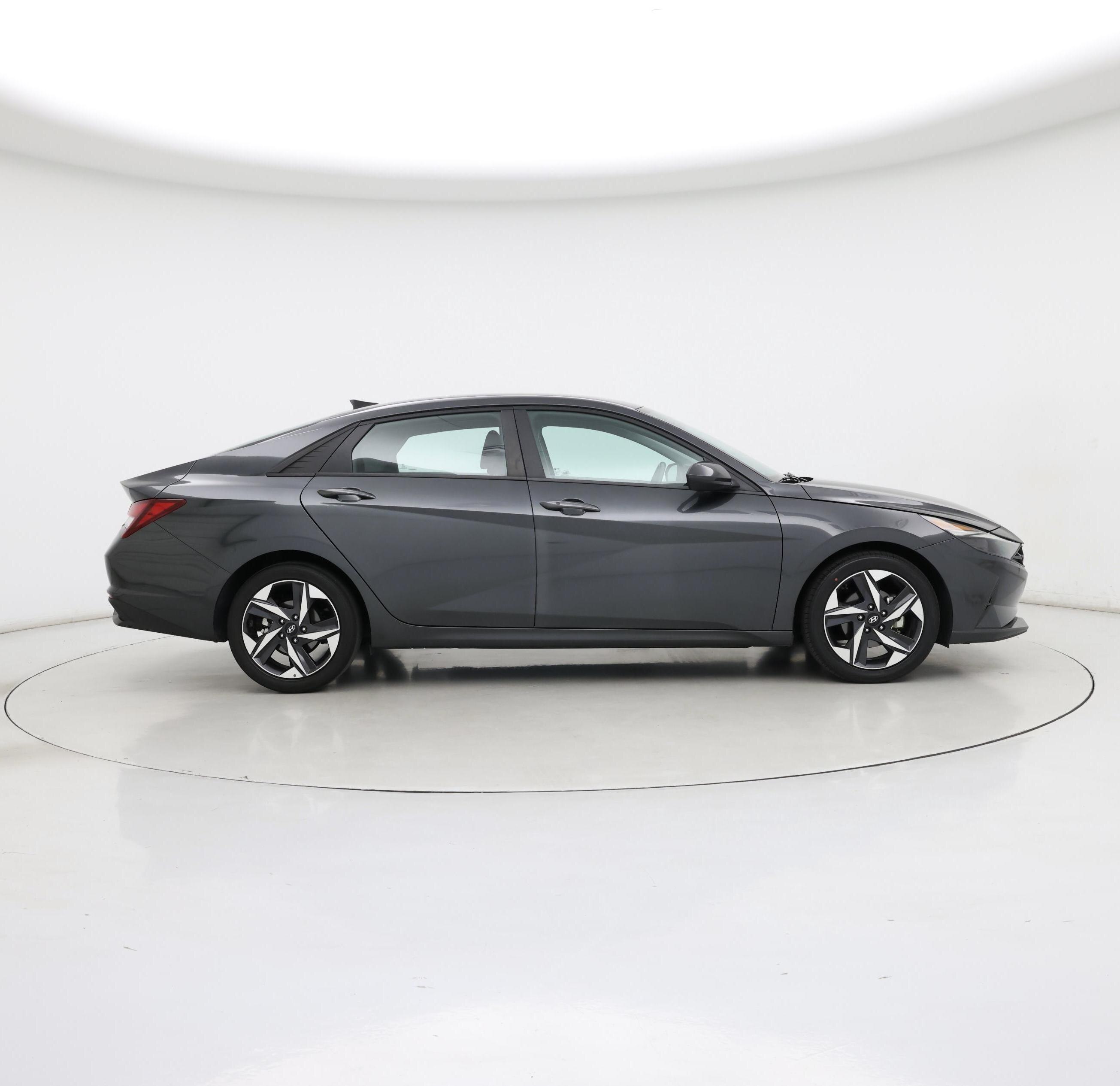 Thumbnail: 2023 Hyundai Elantra - 7