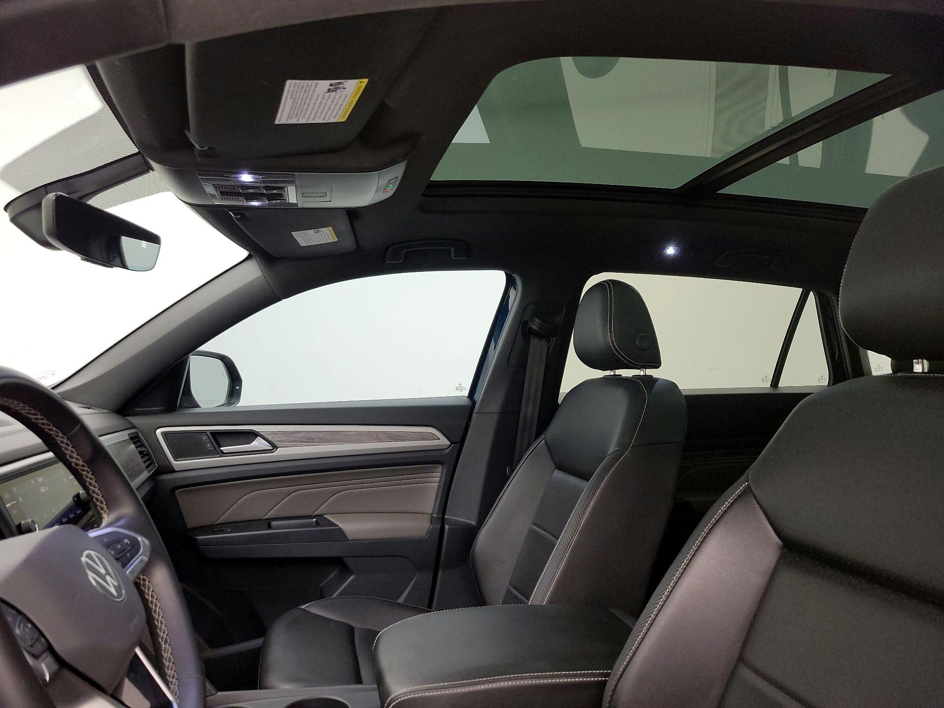 Thumbnail: 2021 Volkswagen Atlas - 19