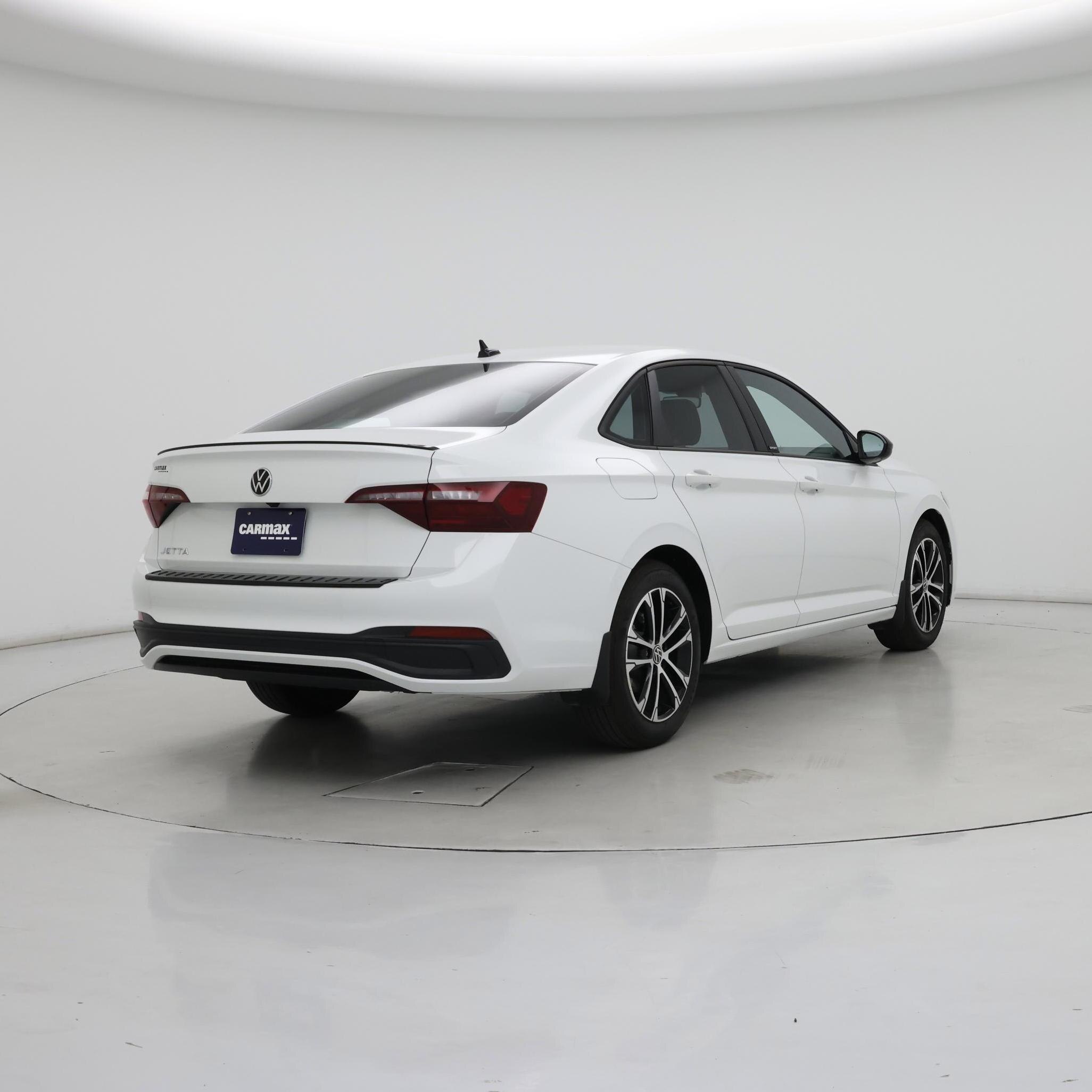 Thumbnail: 2024 Volkswagen Jetta - 8