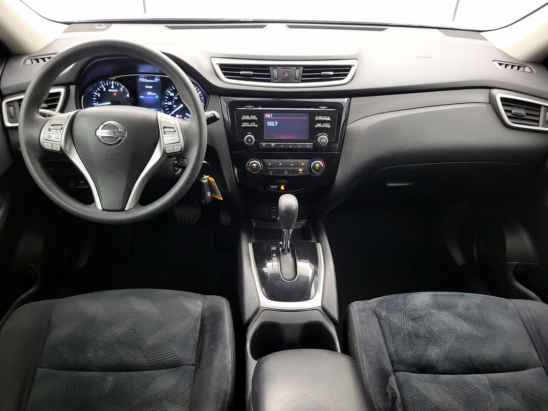 Thumbnail: 2016 Nissan Rogue - 9