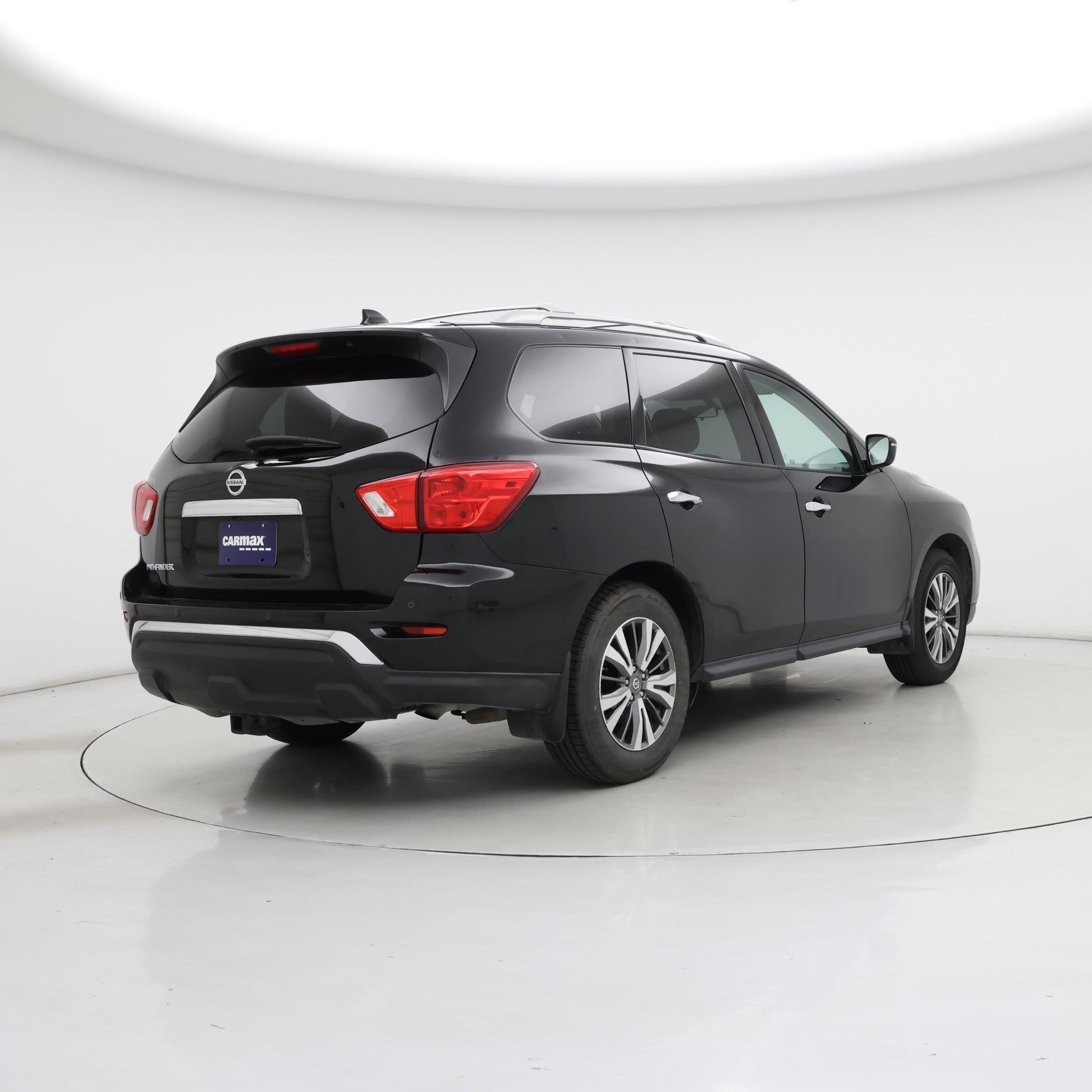 Thumbnail: 2019 Nissan Pathfinder - 8