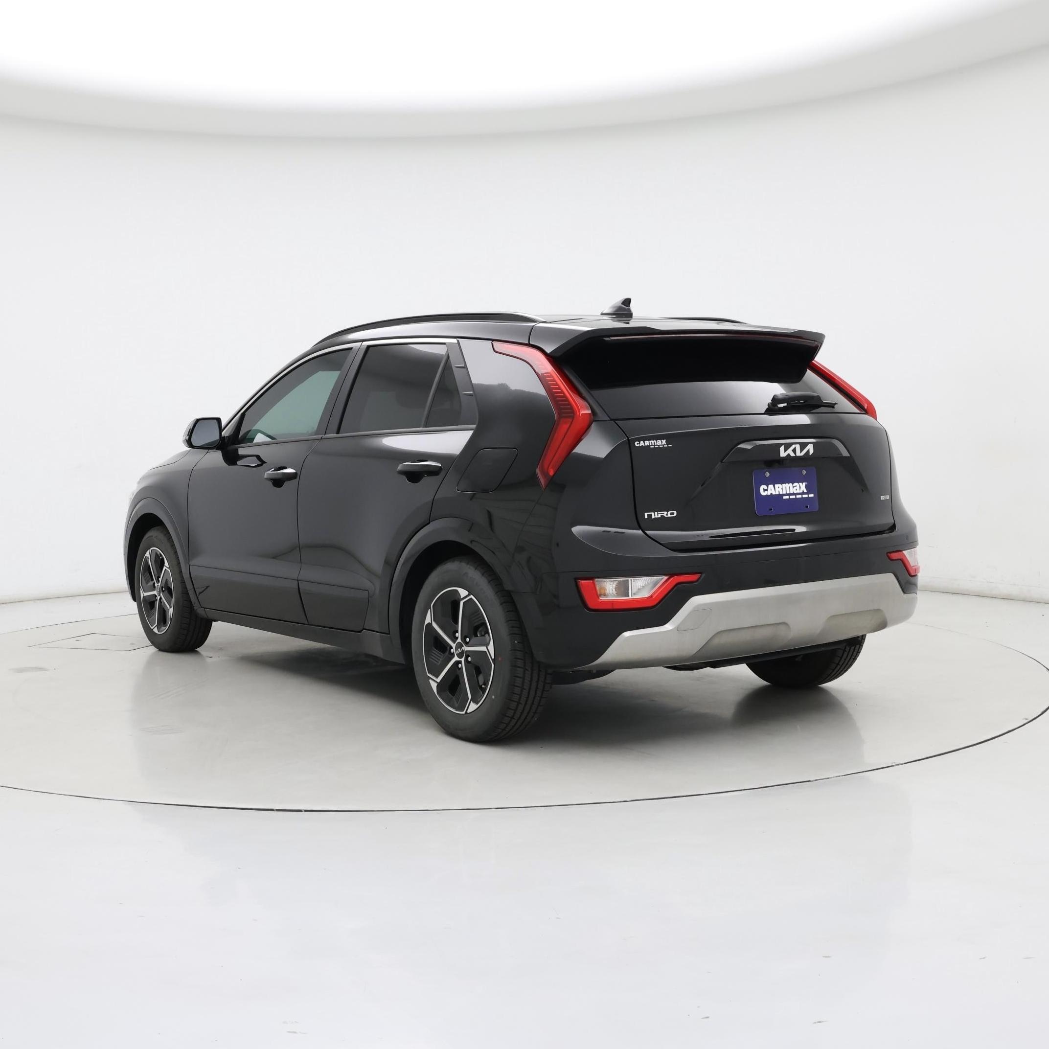 Thumbnail: 2023 Kia Niro - 2