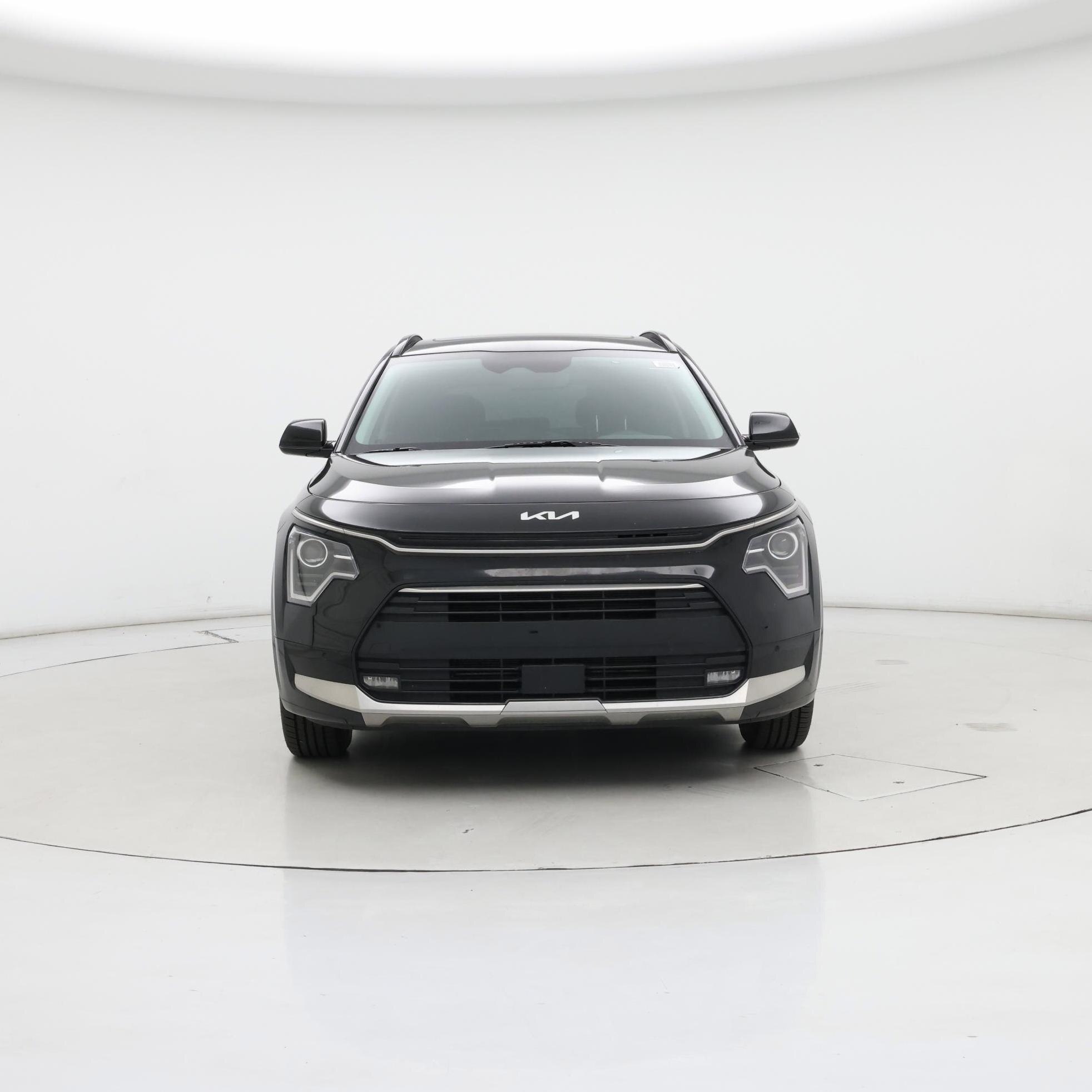 Thumbnail: 2023 Kia Niro - 5