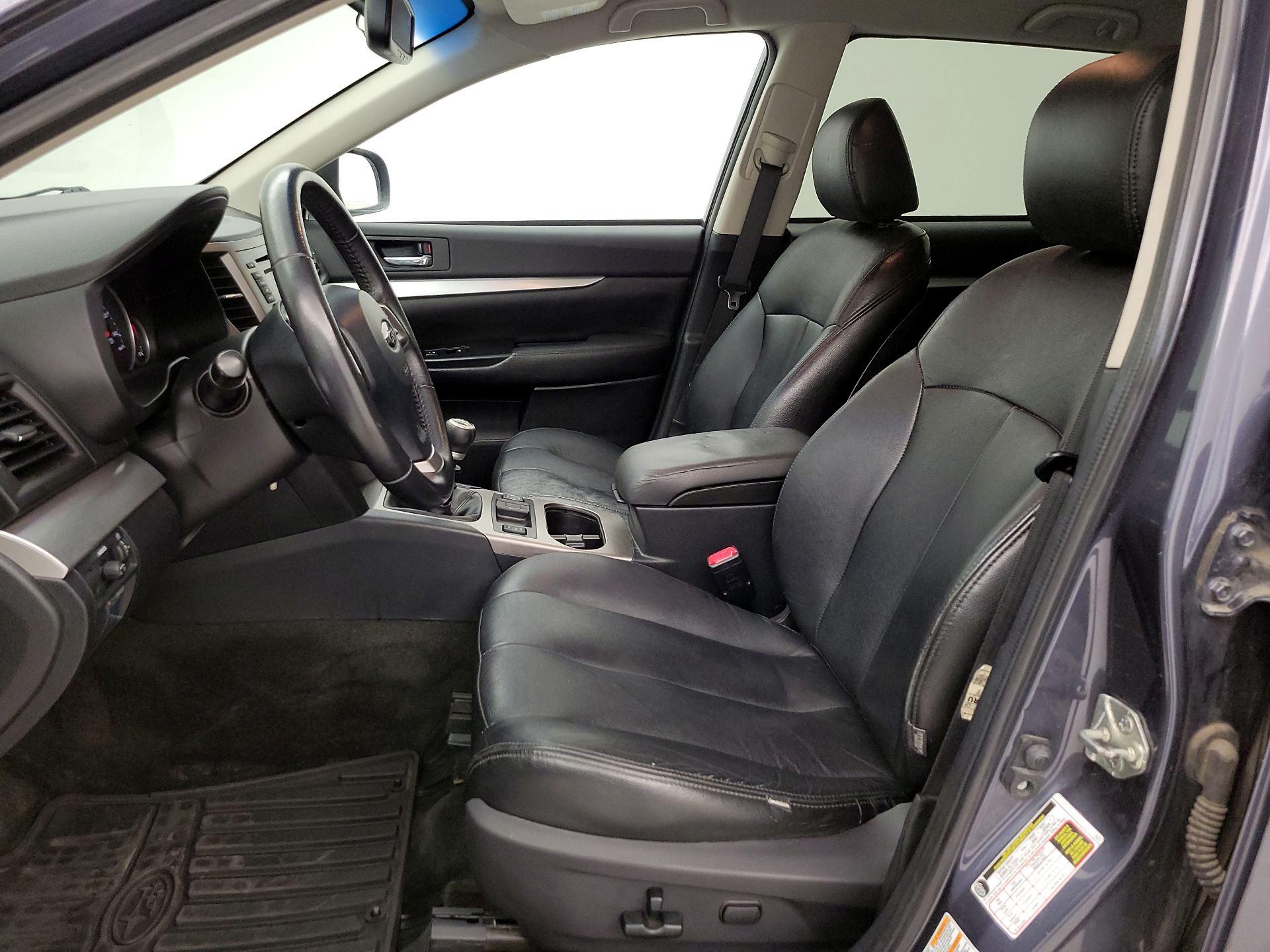 Thumbnail: 2014 Subaru Outback - 11
