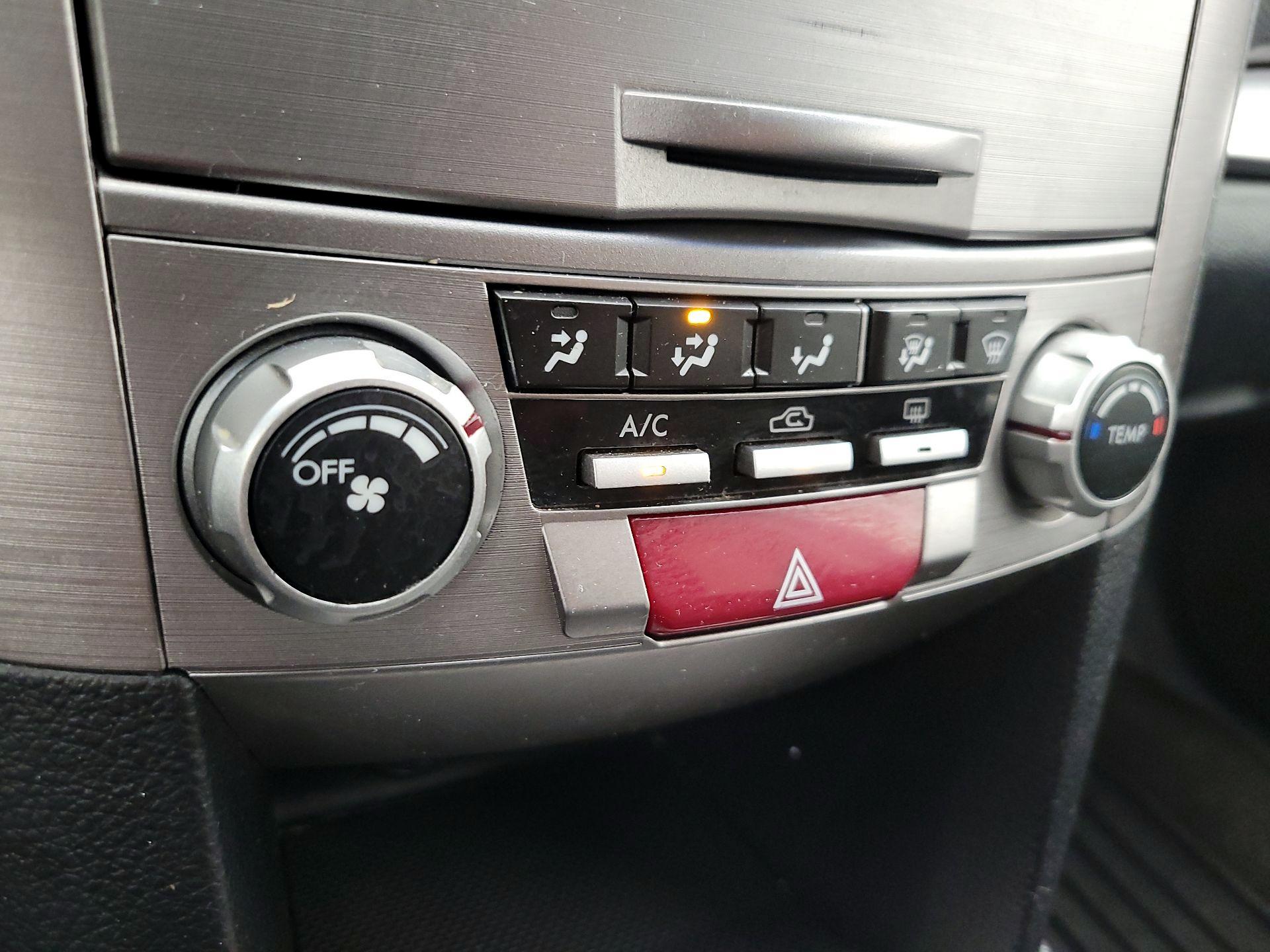 Thumbnail: 2014 Subaru Outback - 15
